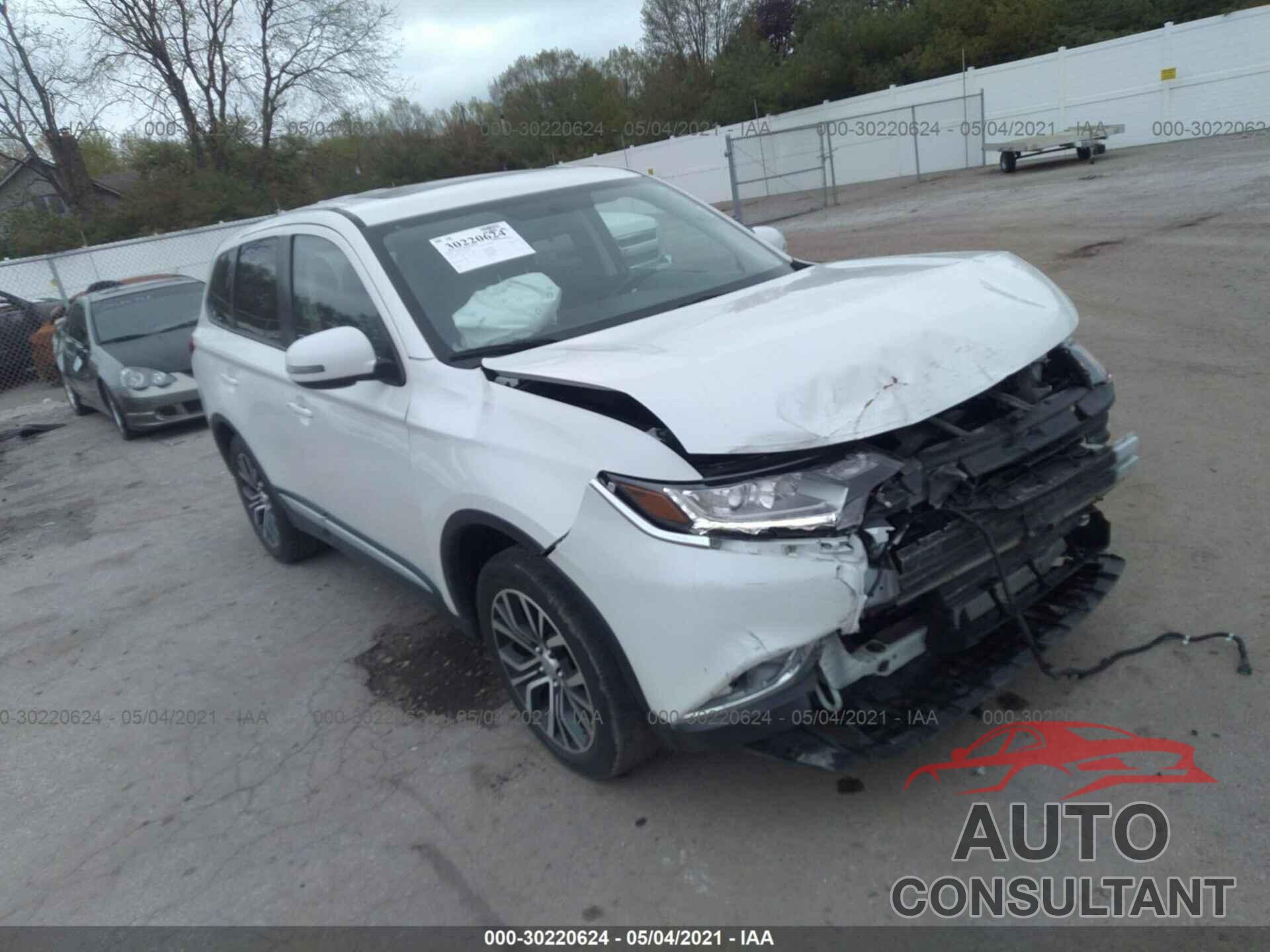 MITSUBISHI OUTLANDER 2018 - JA4AD3A39JZ021178