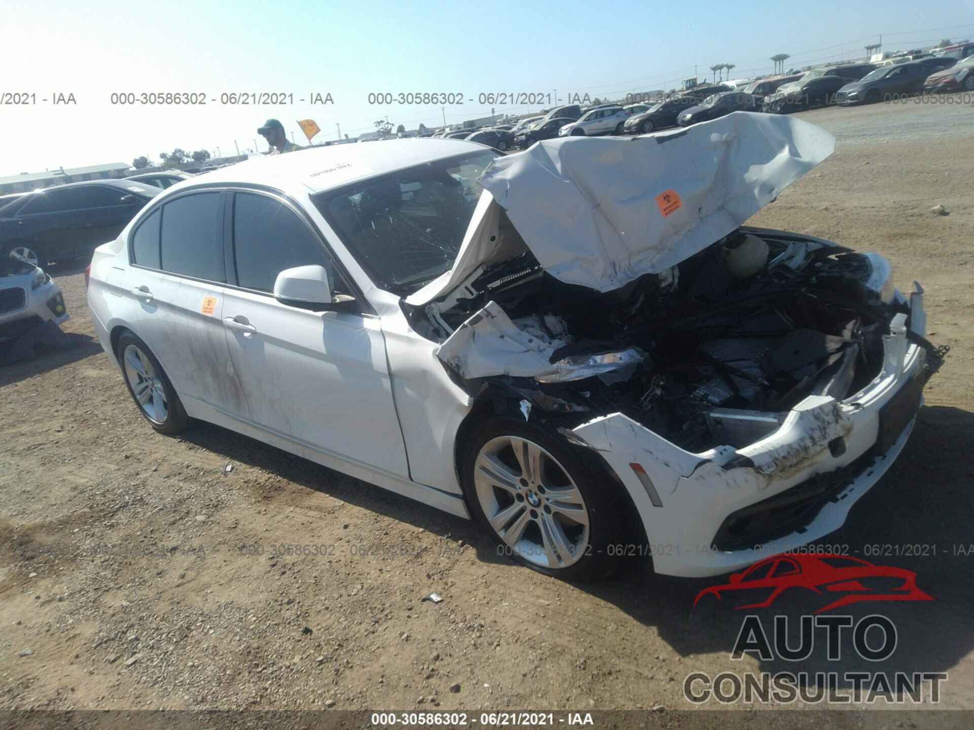 BMW 3 SERIES 2016 - WBA8E9G56GNT42007