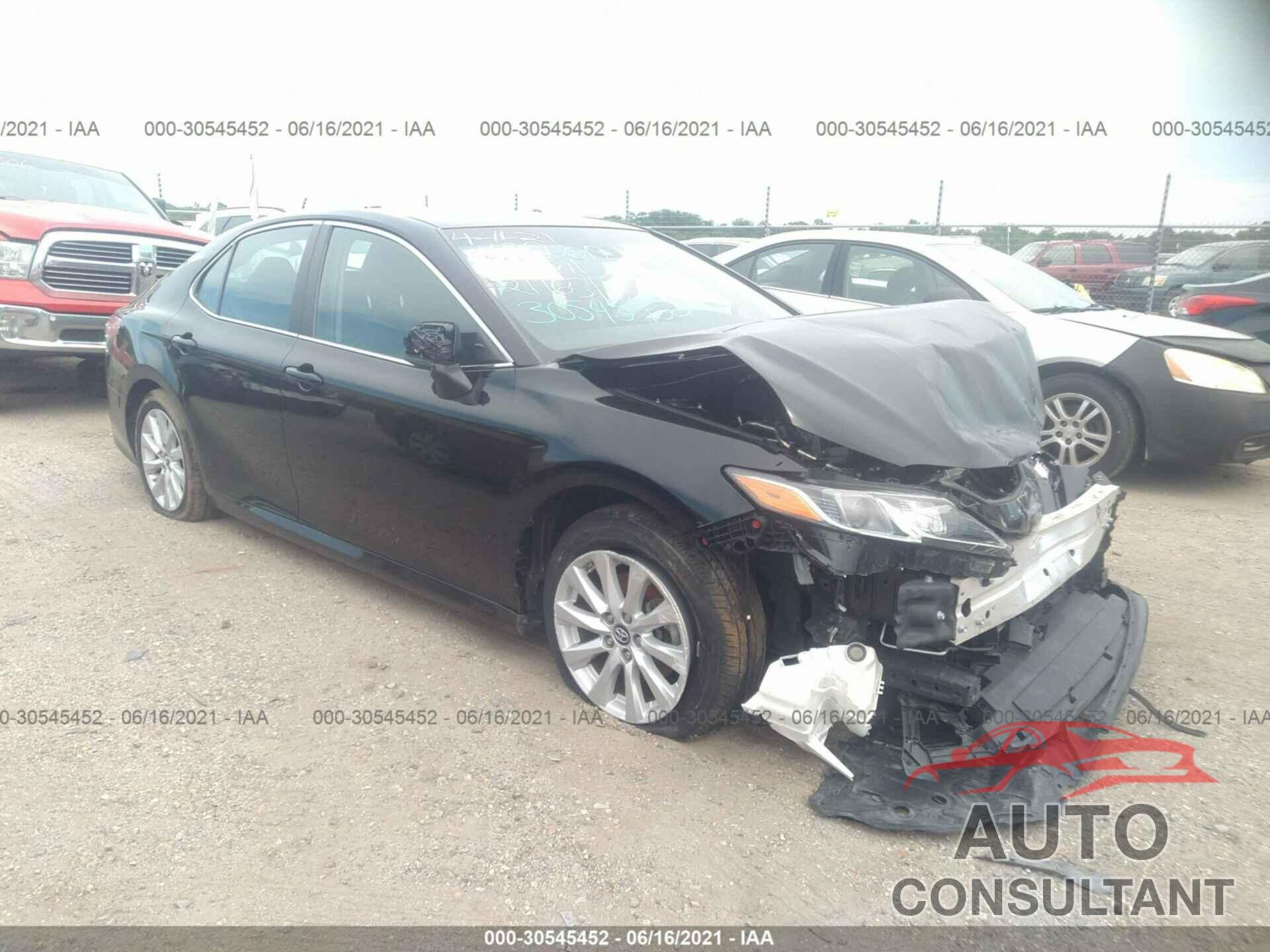 TOYOTA CAMRY 2019 - 4T1B11HK4KU219651