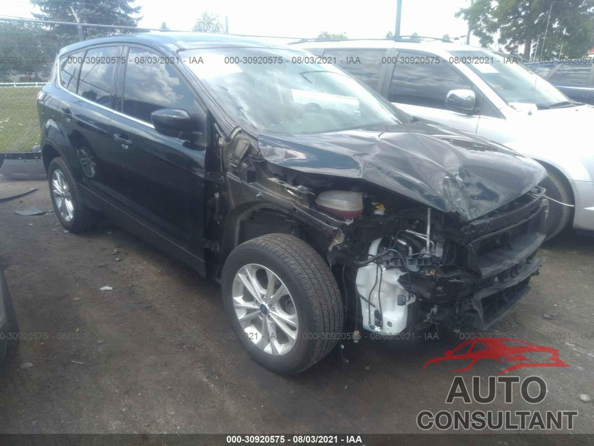 FORD ESCAPE 2017 - 1FMCU0GD9HUD57767