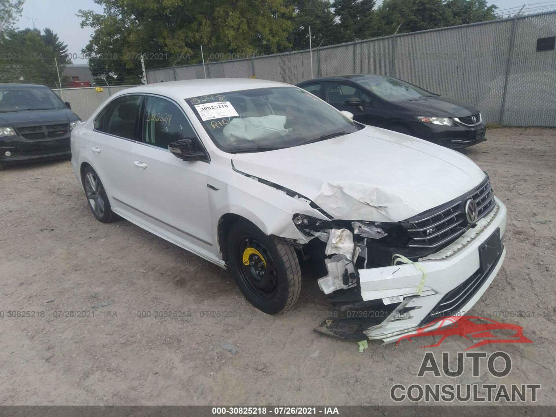 VOLKSWAGEN PASSAT 2017 - 1VWDT7A38HC061064