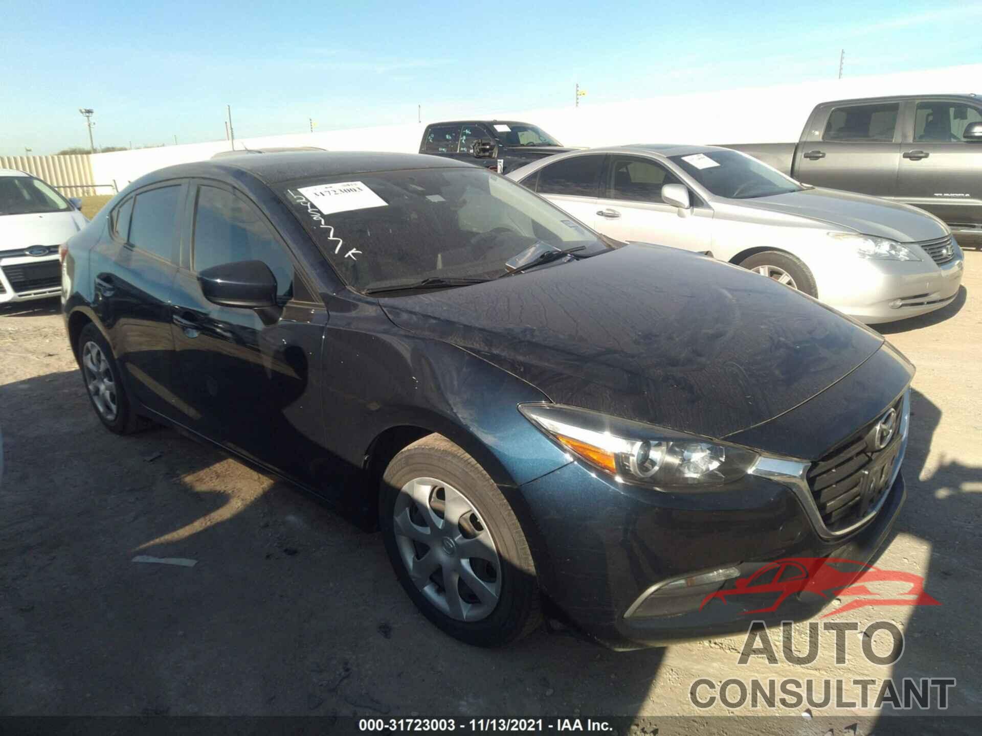 MAZDA MAZDA3 4-DOOR 2018 - 3MZBN1U76JM160998