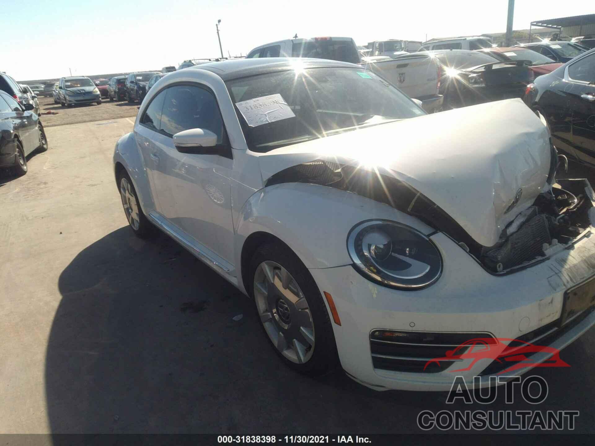 VOLKSWAGEN BEETLE 2017 - 3VWJ17AT7HM615959