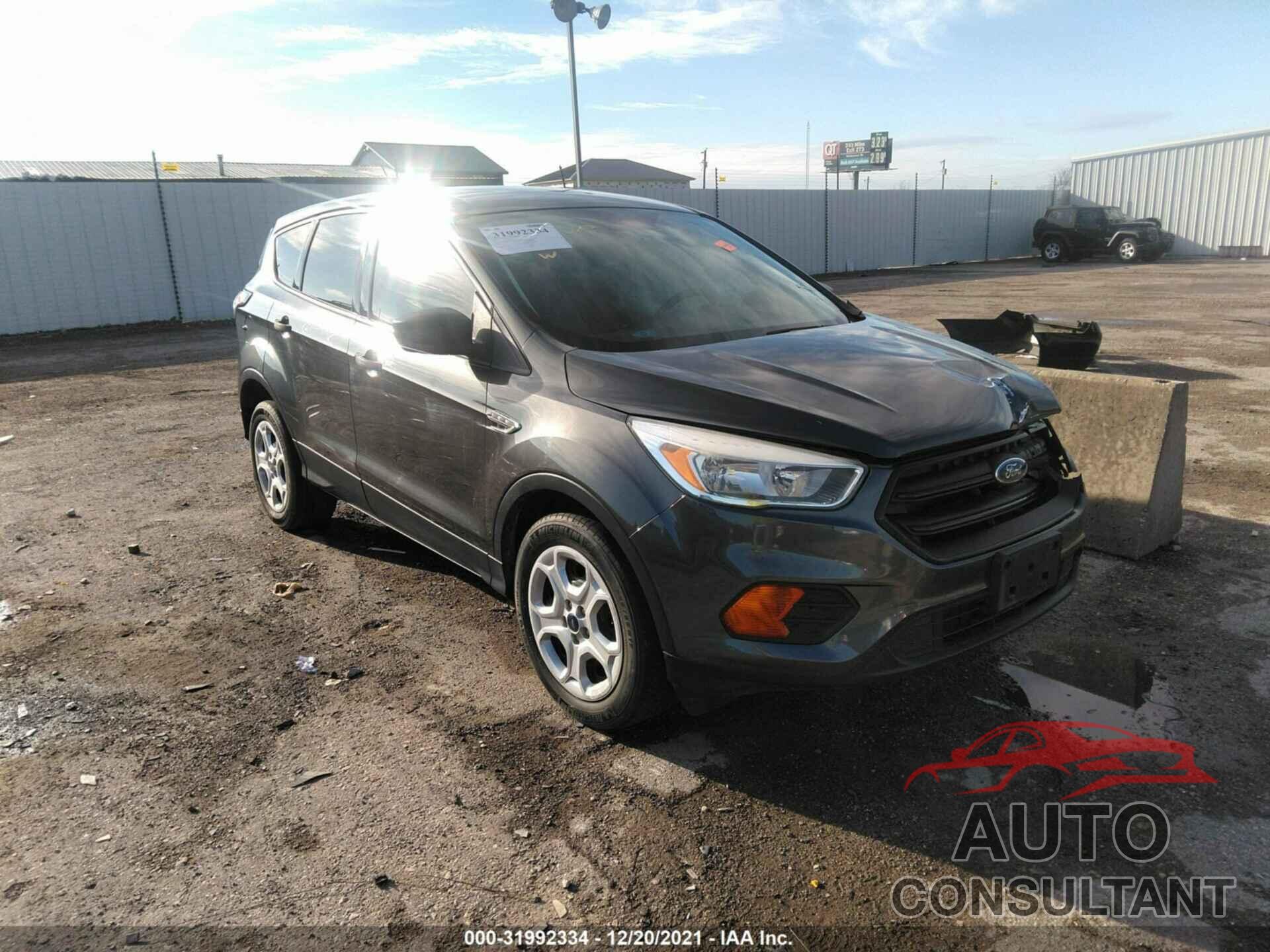FORD ESCAPE 2017 - 1FMCU0F72HUD84272