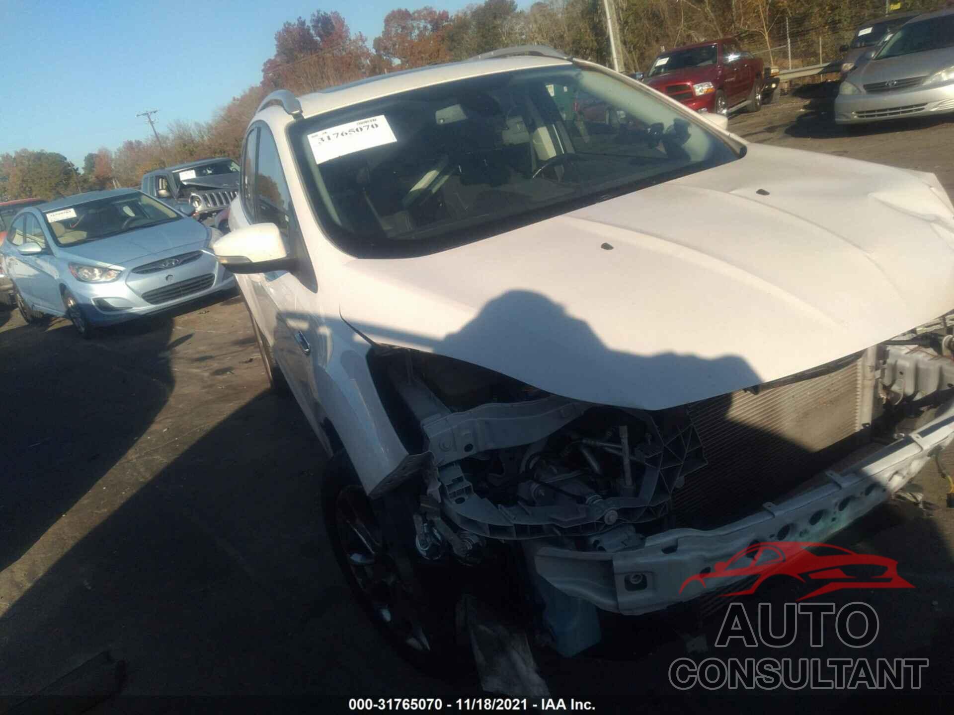 FORD ESCAPE 2016 - 1FMCU9JX8GUA16589
