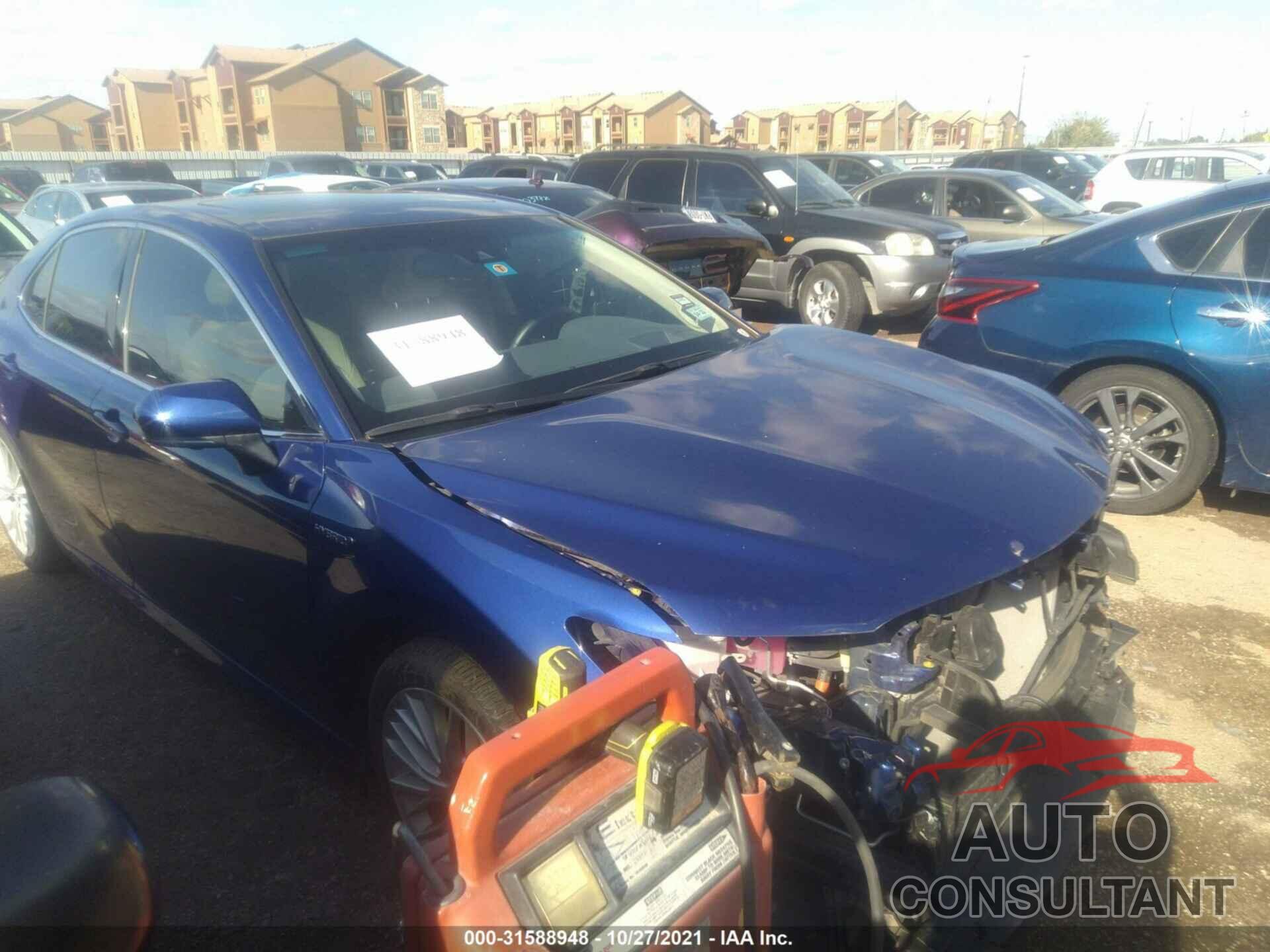 TOYOTA CAMRY 2018 - 4T1B21HK1JU507994