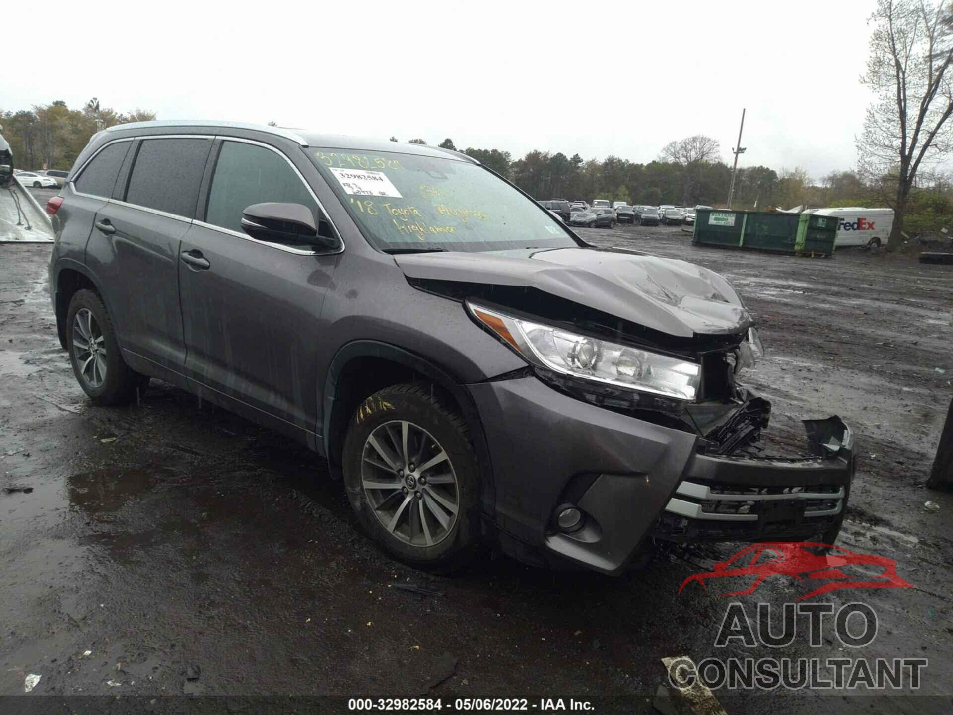TOYOTA HIGHLANDER 2018 - 5TDJZRFH0JS553015