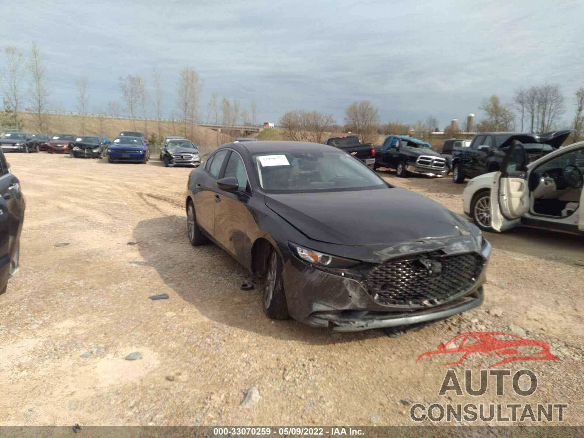 MAZDA MAZDA3 SEDAN 2019 - 3MZBPADL8KM106935