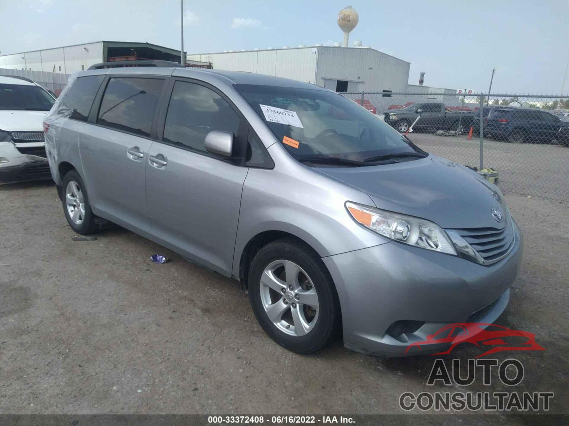 TOYOTA SIENNA 2017 - 5TDKZ3DC9HS766502