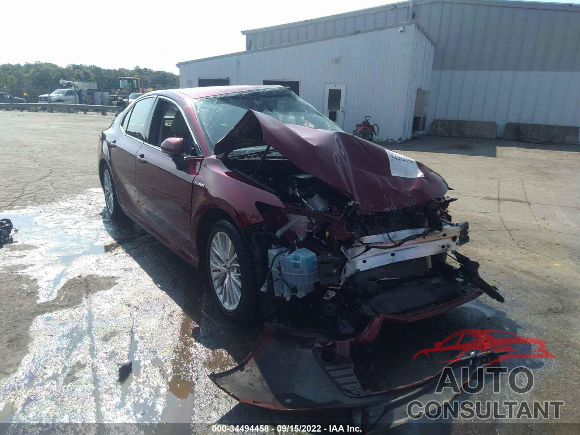 TOYOTA CAMRY 2019 - 4T1B21HK3KU013069