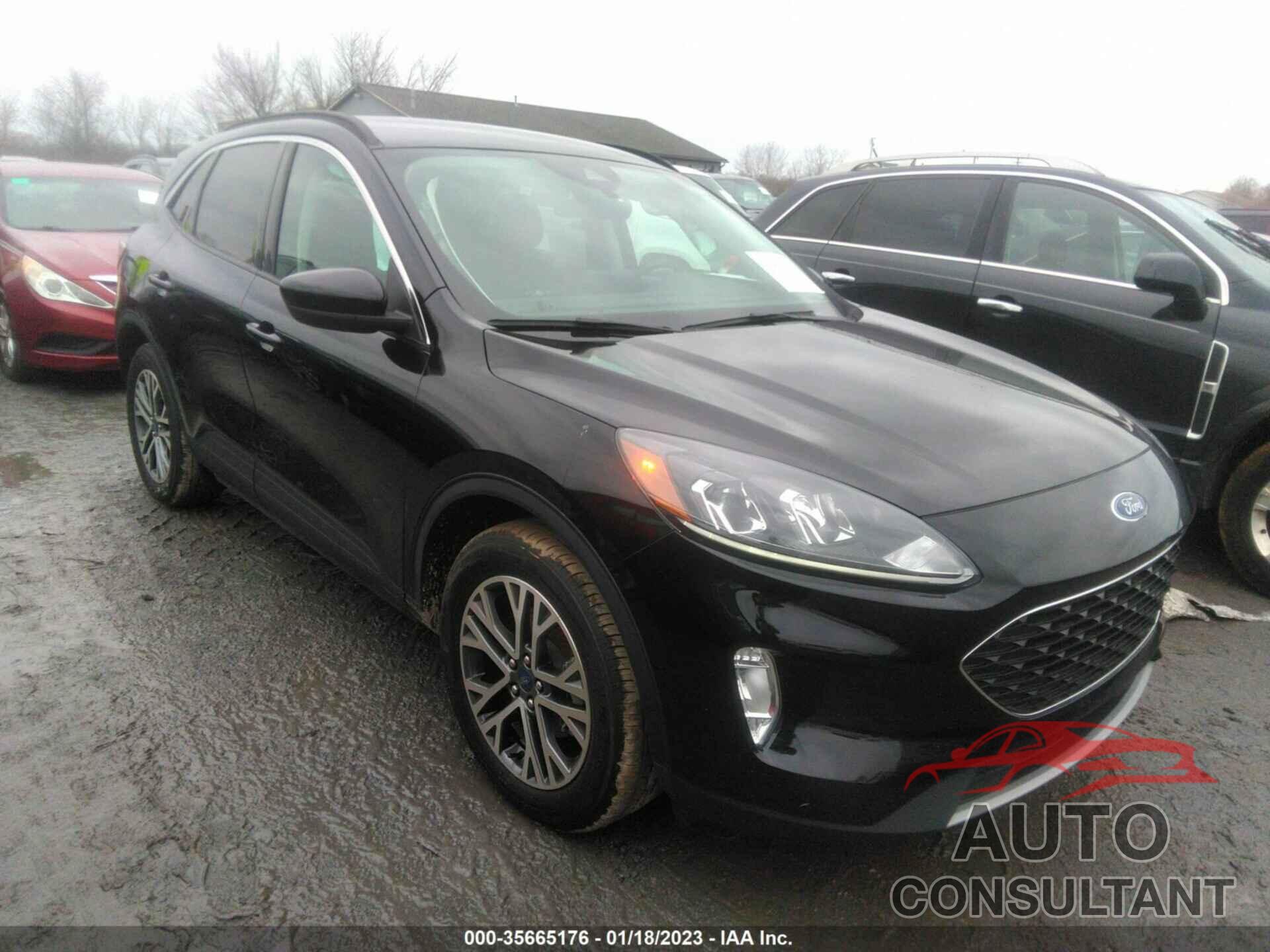 FORD ESCAPE 2021 - 1FMCU0H66MUA51796