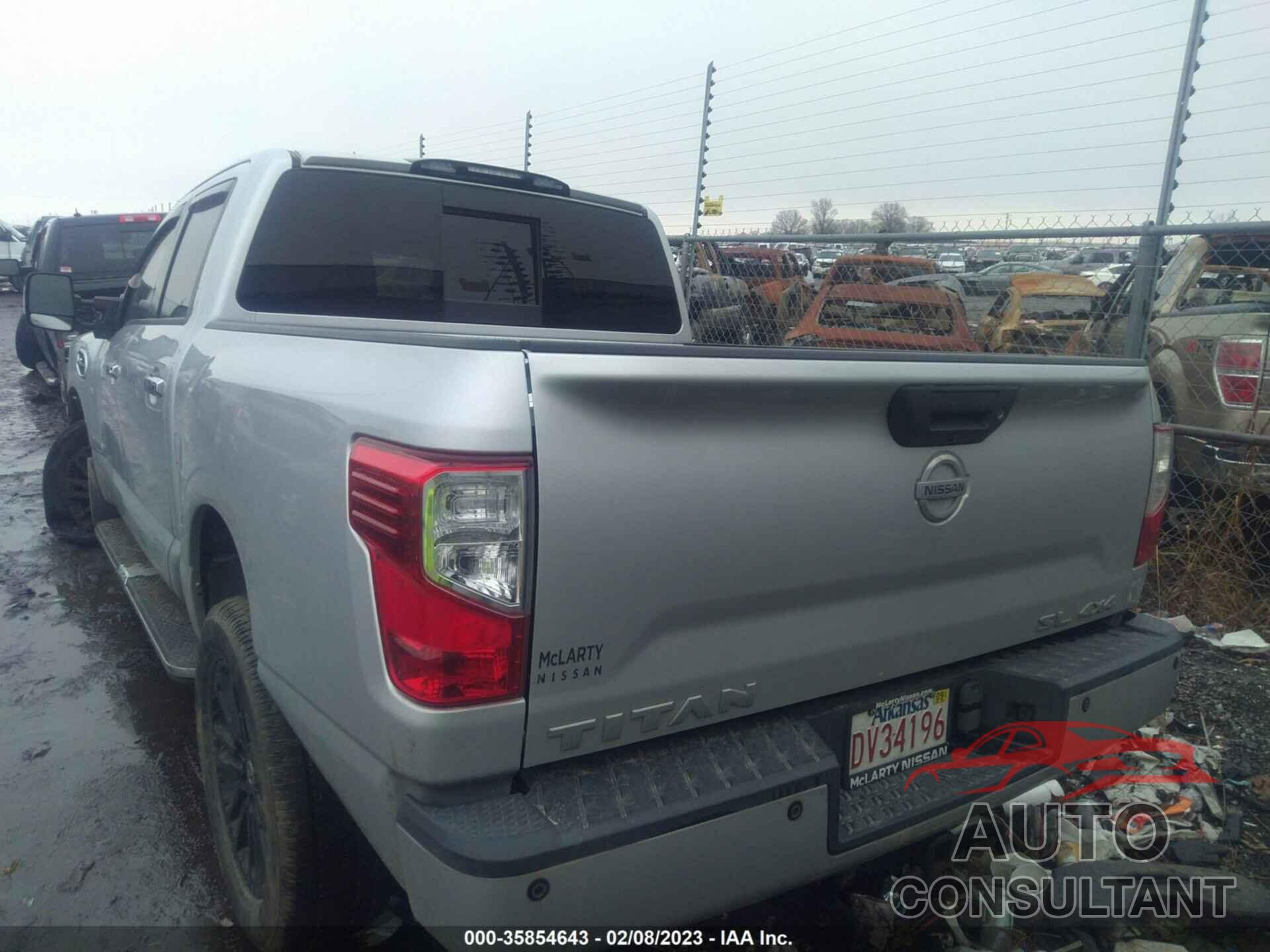 NISSAN TITAN 2017 - 1N6AA1E55HN521464