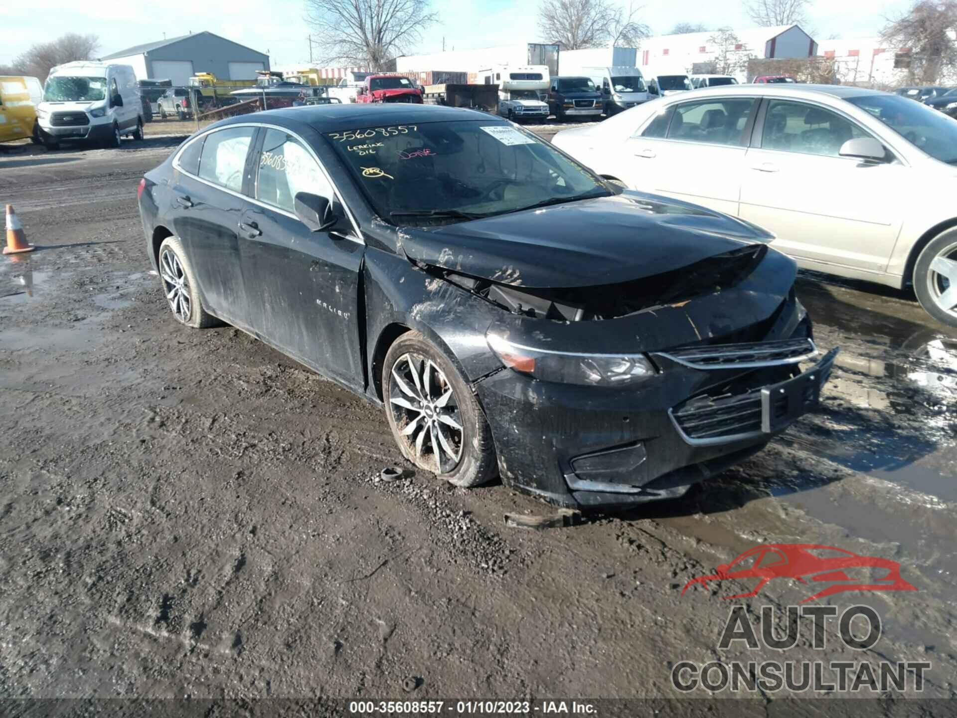 CHEVROLET MALIBU 2017 - 1G1ZE5ST4HF240487
