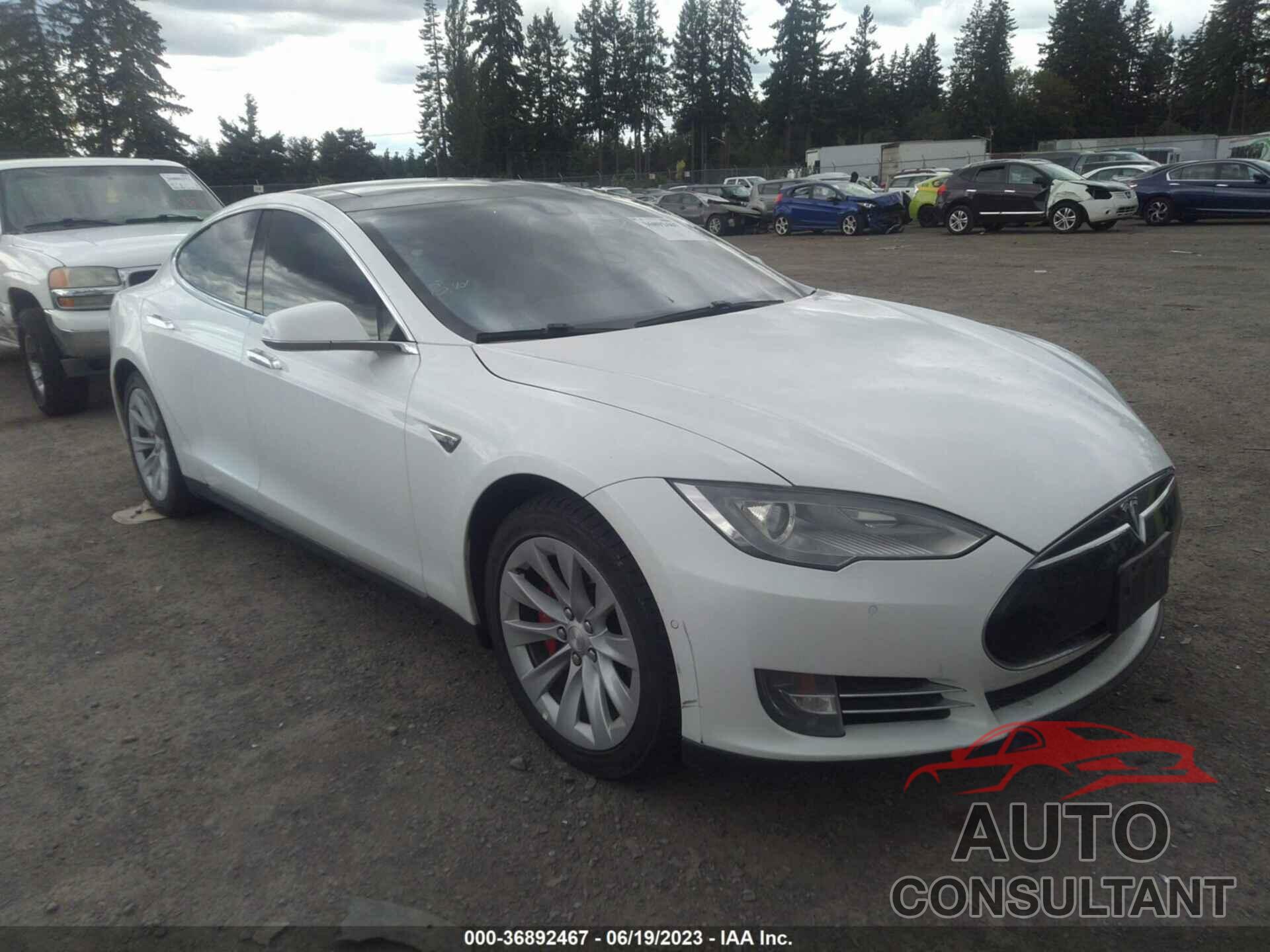 TESLA MODEL S 2015 - 5YJSA1H4XFF082543