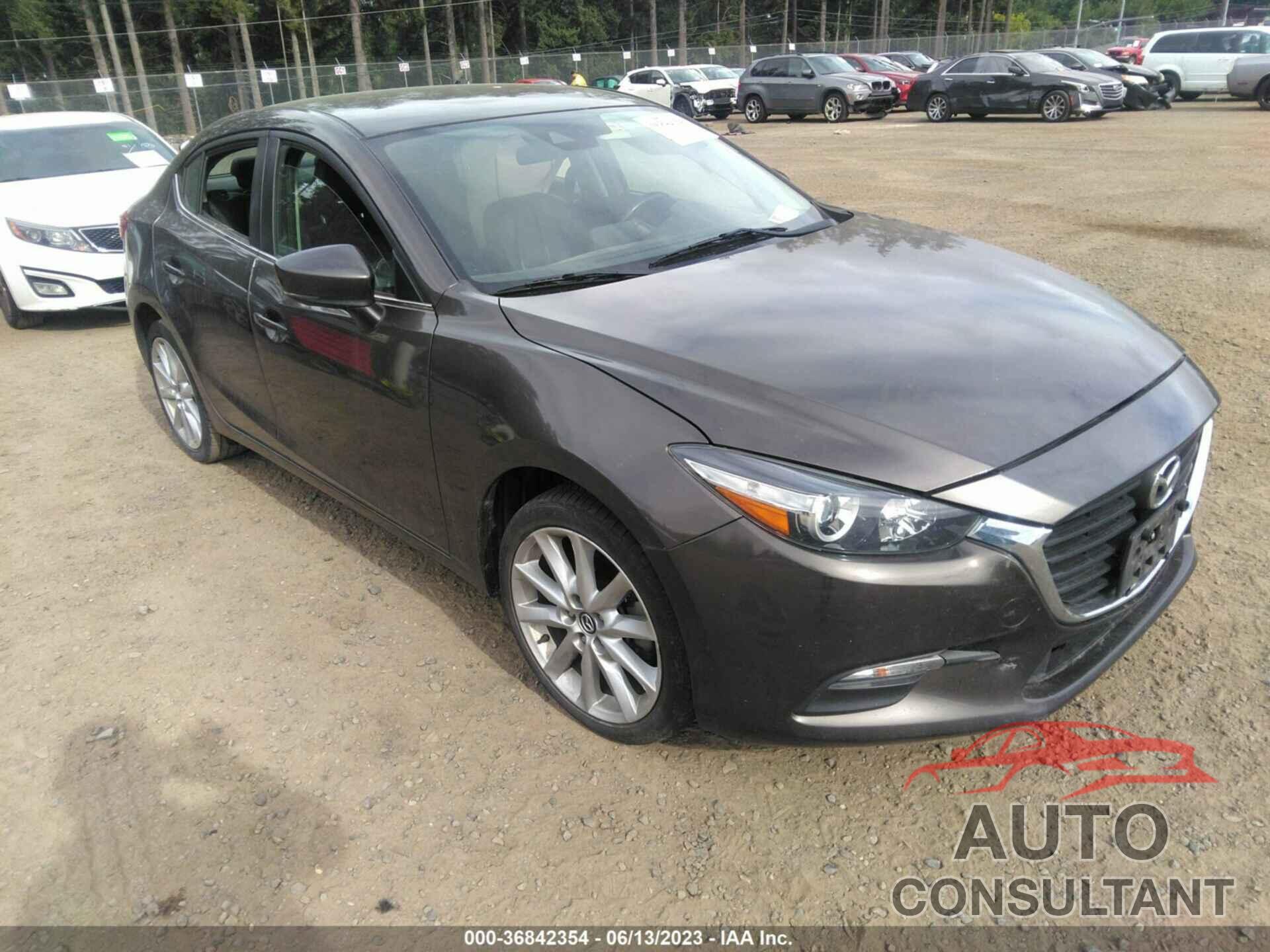 MAZDA MAZDA3 4-DOOR 2017 - 3MZBN1V7XHM132095
