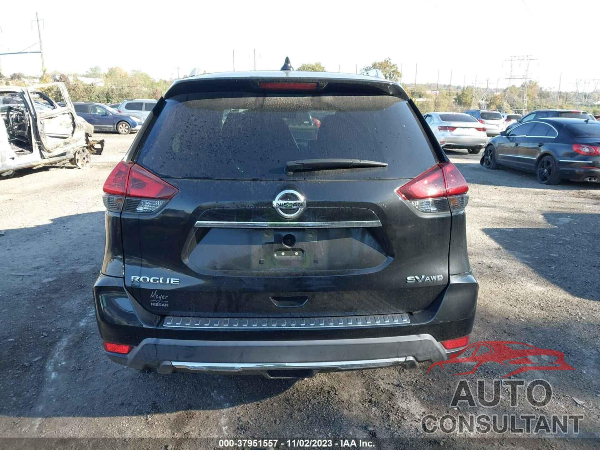 NISSAN ROGUE 2018 - KNMAT2MV4JP581136