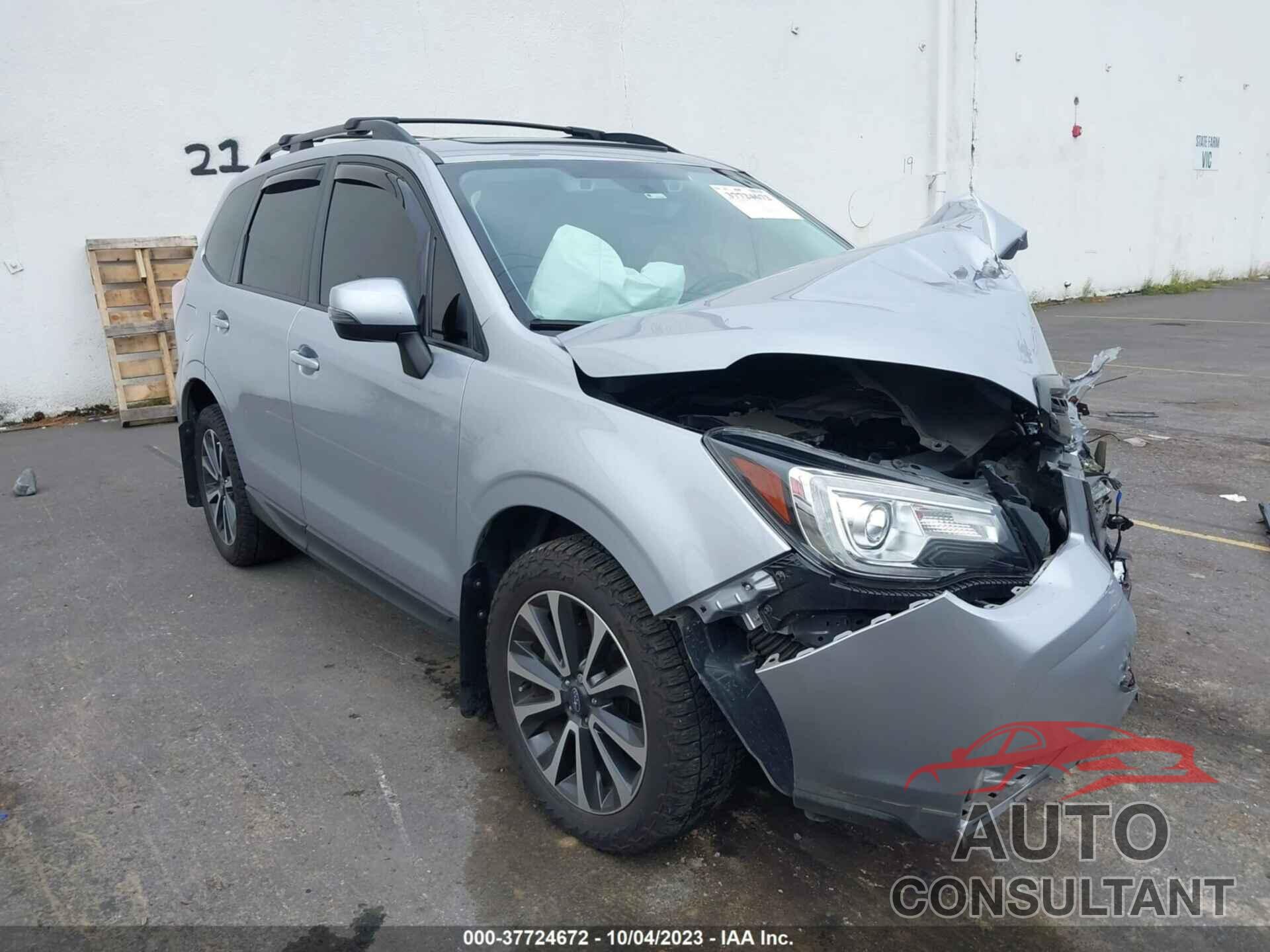 SUBARU FORESTER 2017 - JF2SJGWC6HH563147