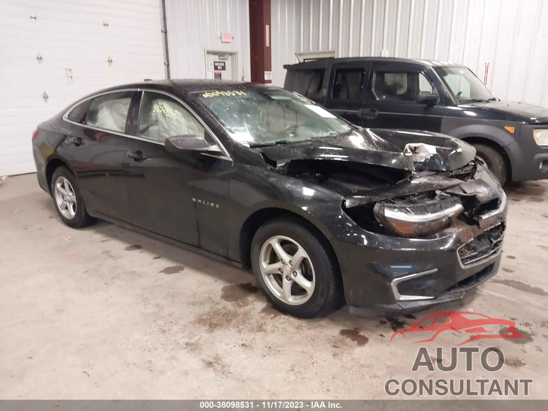CHEVROLET MALIBU 2018 - 1G1ZB5ST7JF234942