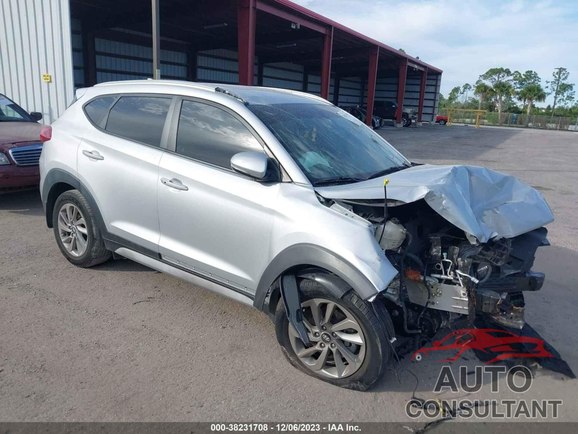 HYUNDAI TUCSON 2017 - KM8J33A44HU533256