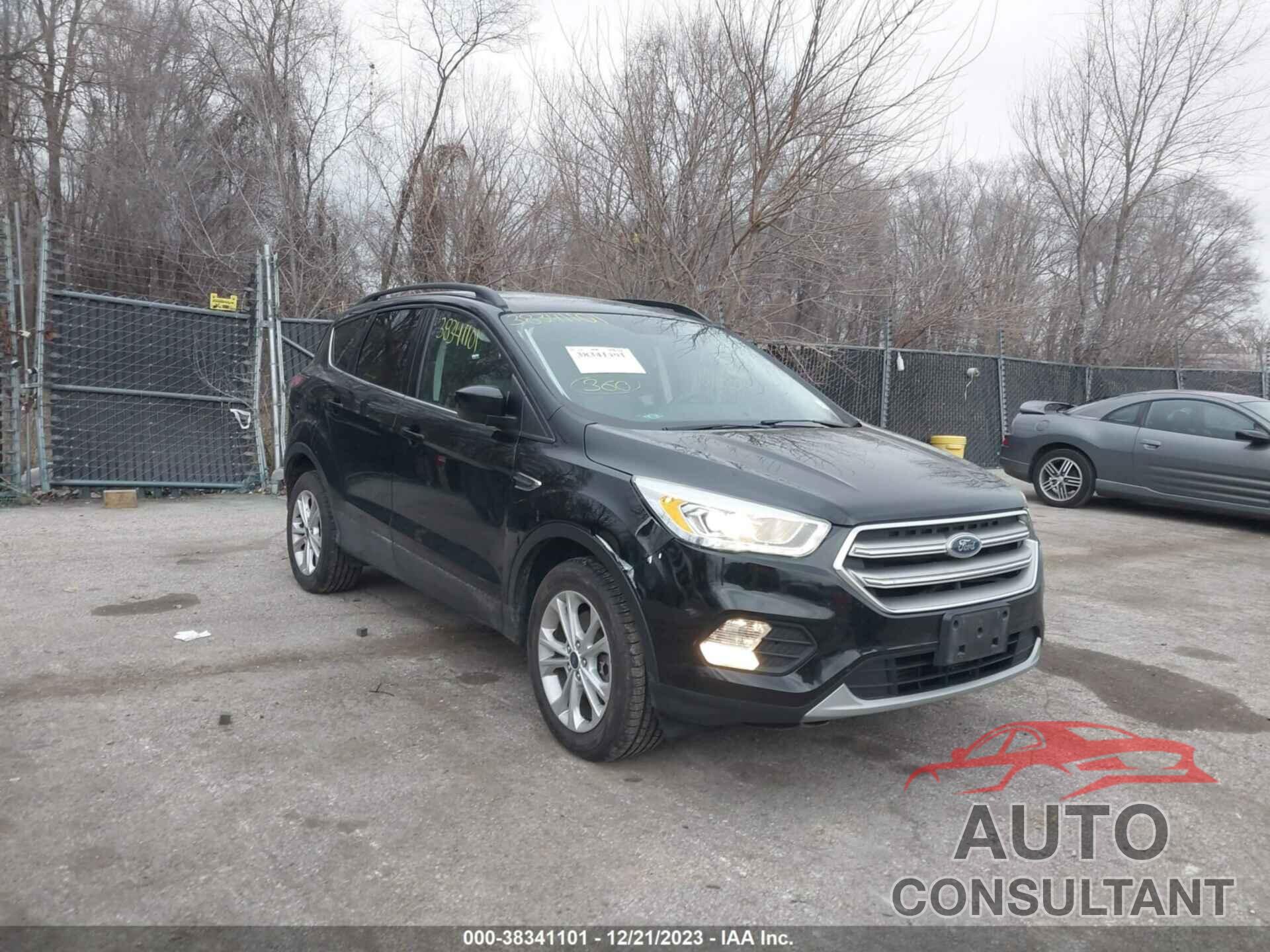 FORD ESCAPE 2017 - 1FMCU9G92HUB54011