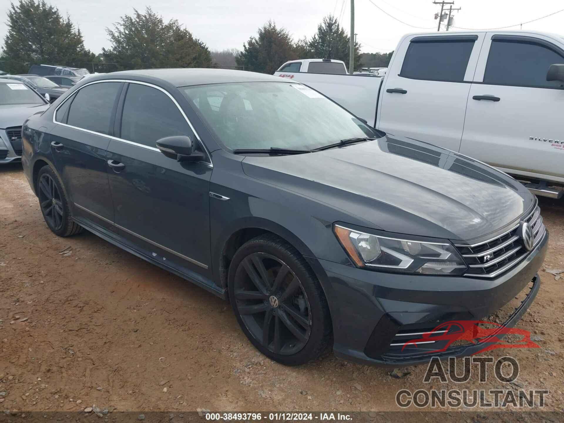 VOLKSWAGEN PASSAT 2017 - 1VWDT7A30HC058983