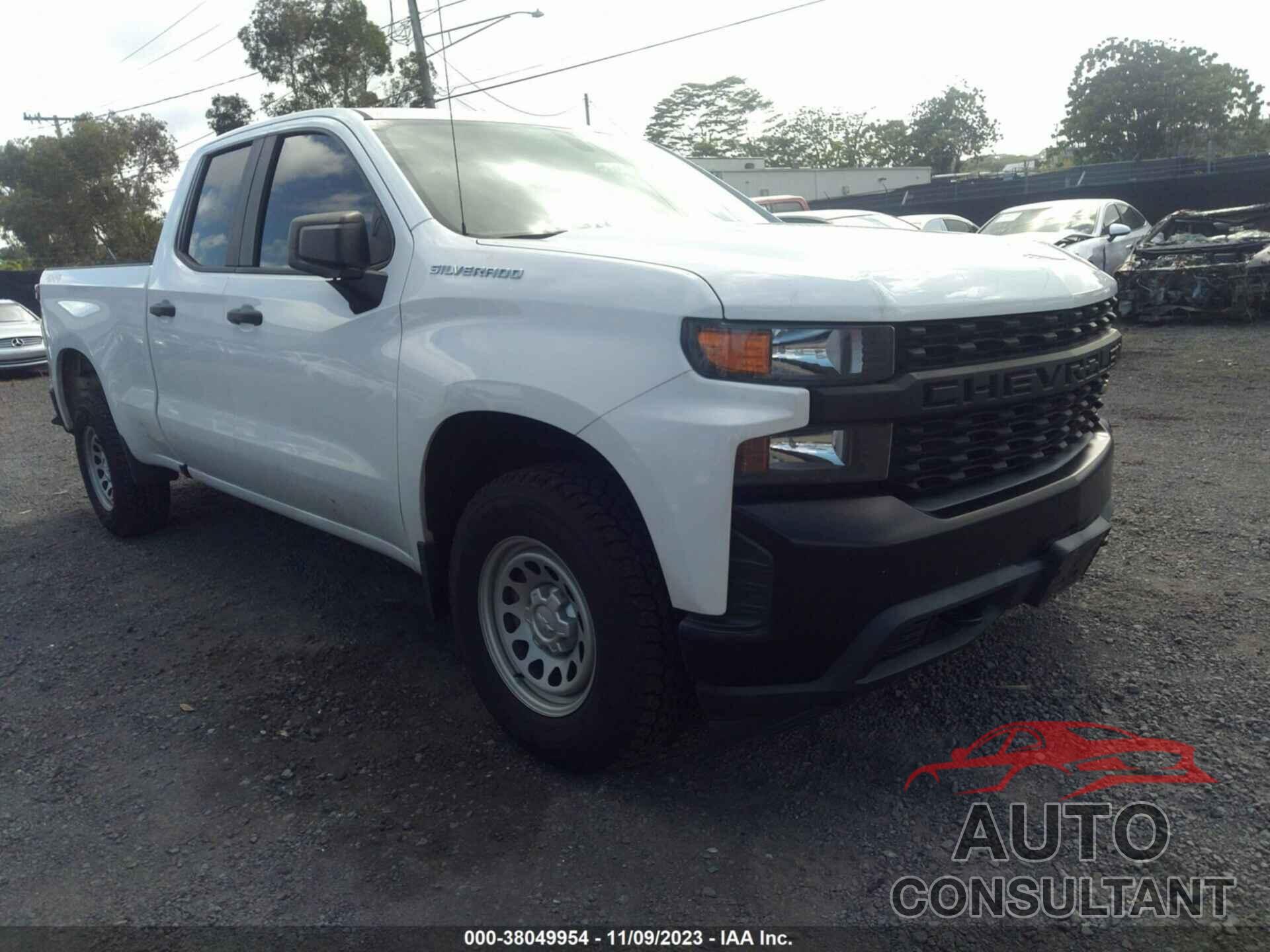 CHEVROLET SILVERADO 1500 2019 - 1GCRYAEF4KZ175496