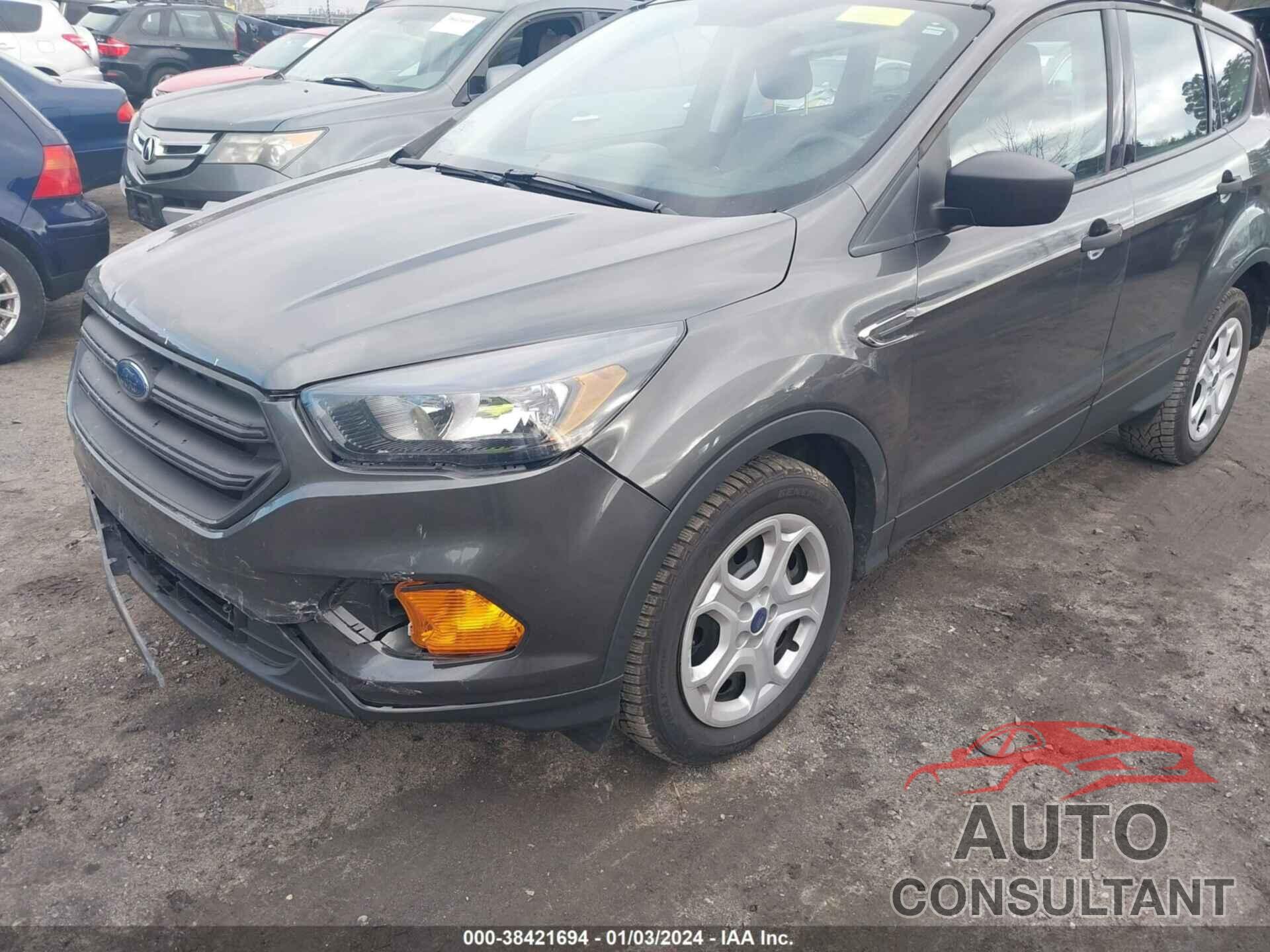 FORD ESCAPE 2018 - 1FMCU0F75JUC72510