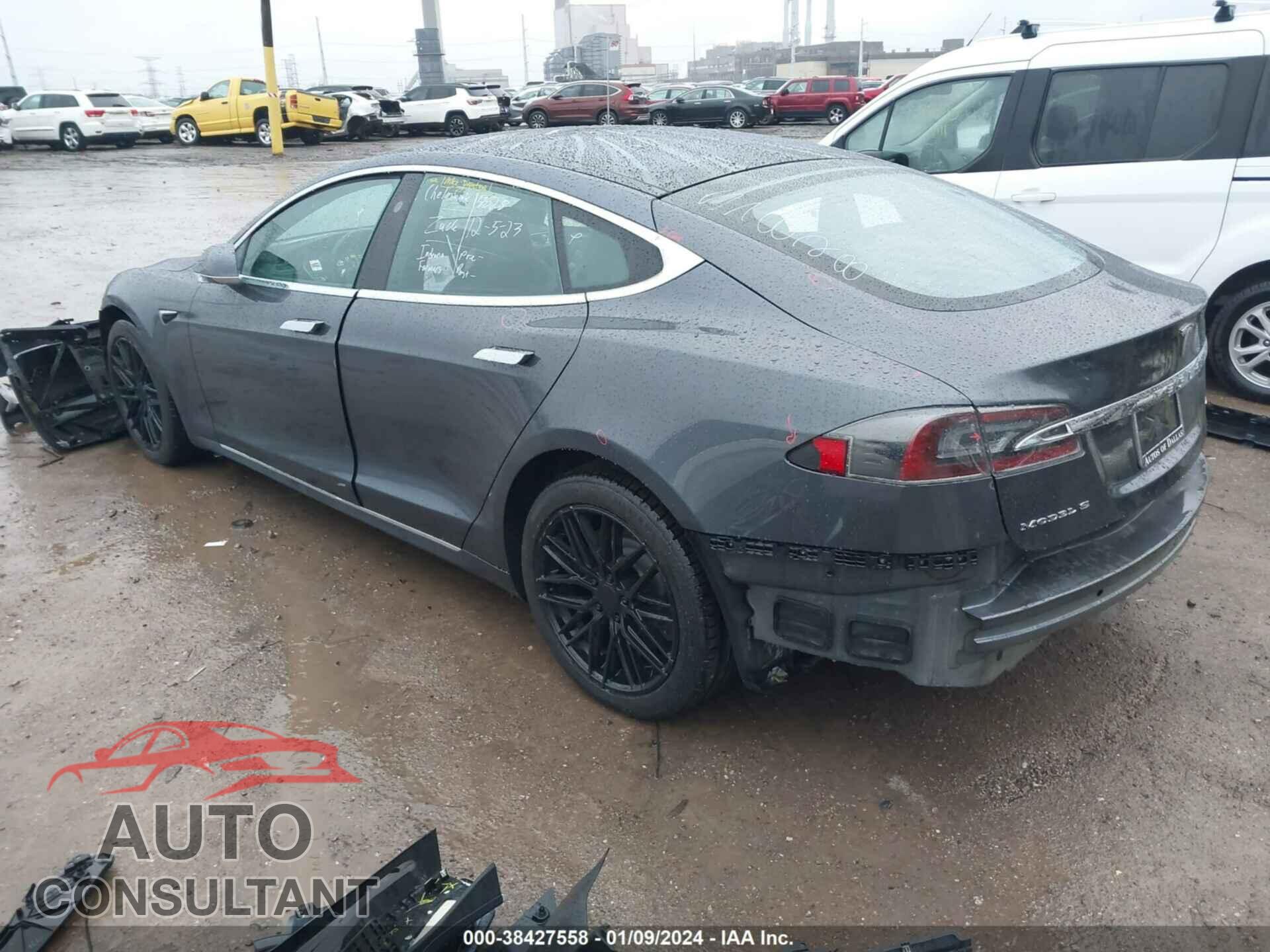 TESLA MODEL S 2018 - 5YJSA1E29JF246117