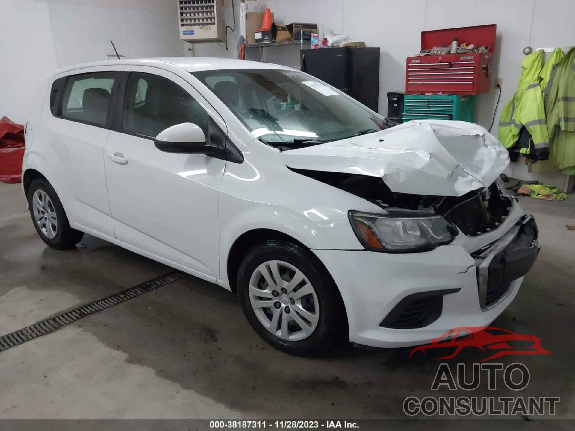 CHEVROLET SONIC 2020 - 1G1JG6SB1L4130912