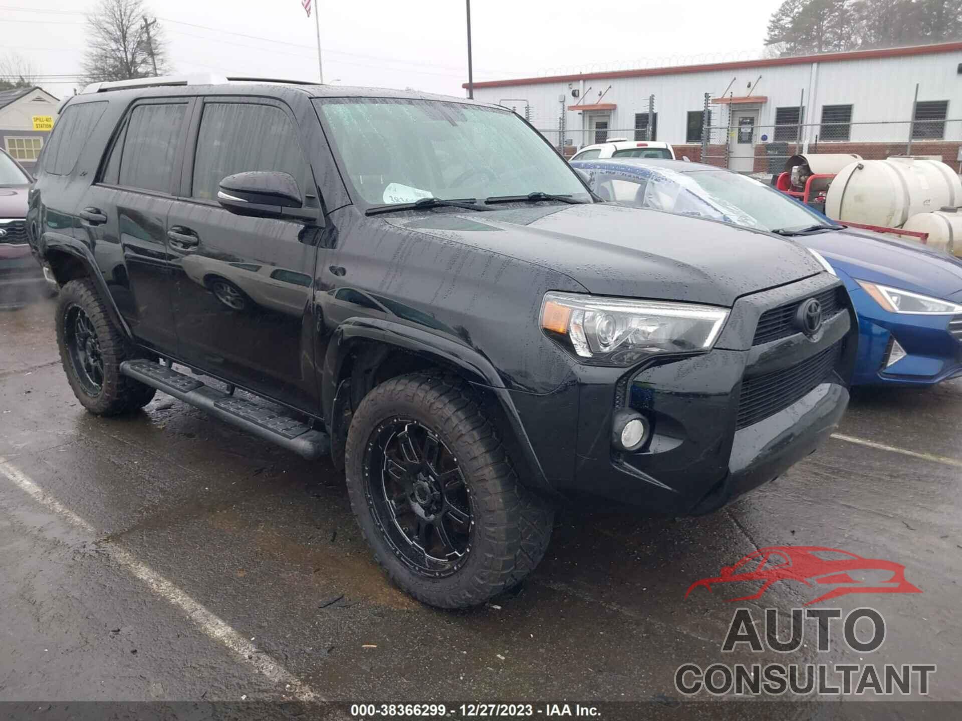 TOYOTA 4RUNNER 2018 - JTEBU5JRXJ5500299