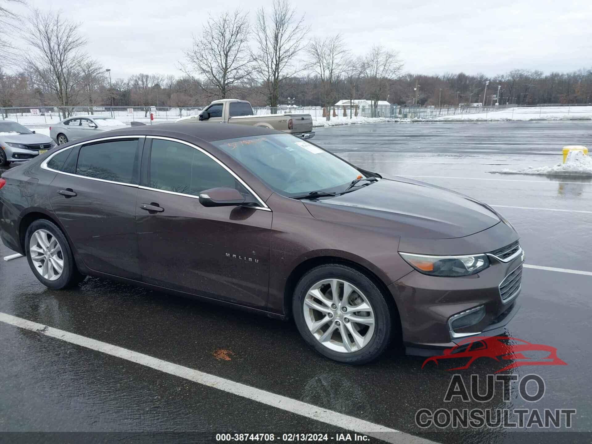 CHEVROLET MALIBU 2016 - 1G1ZE5ST3GF169894