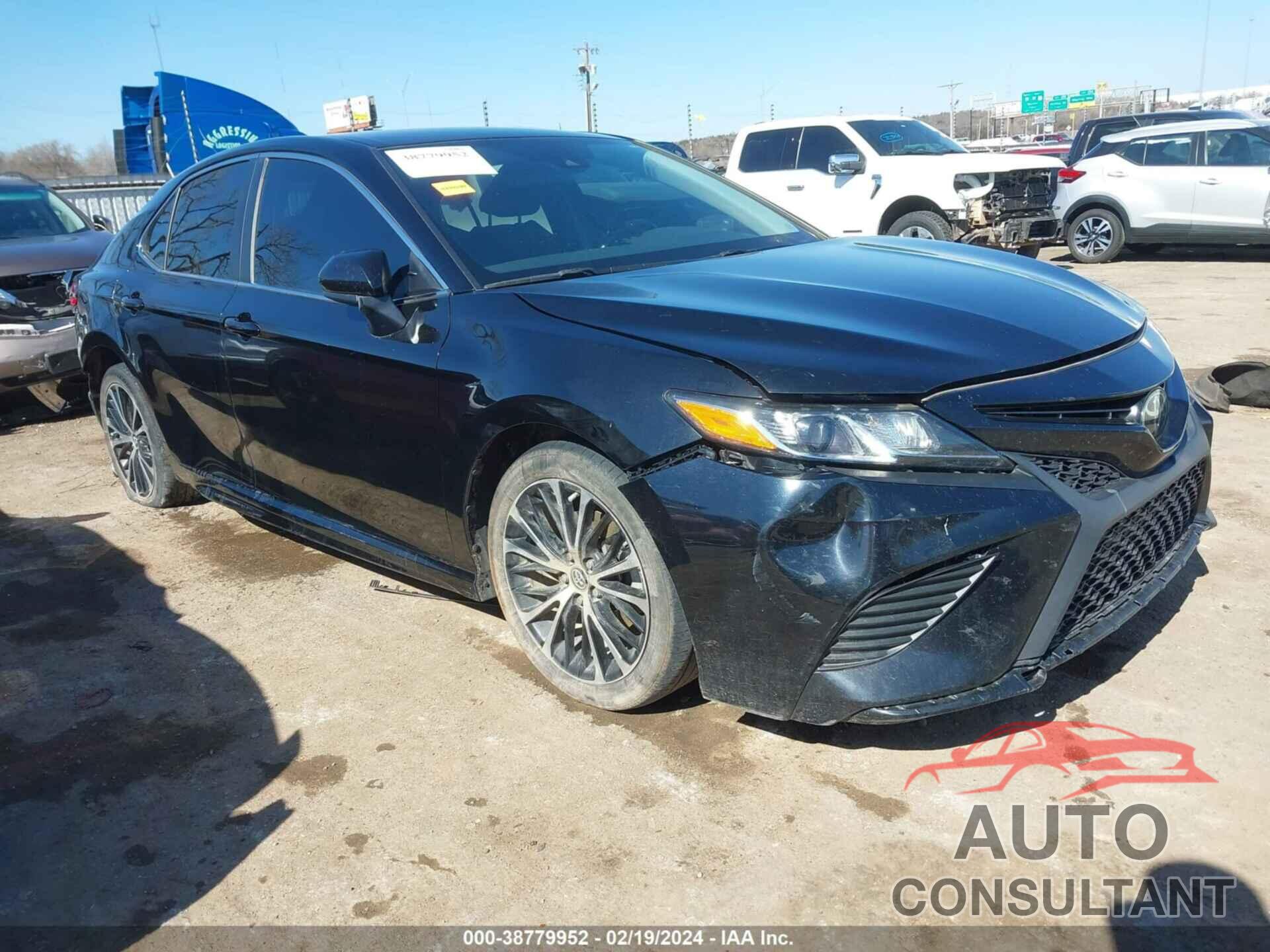 TOYOTA CAMRY 2019 - 4T1B11HK4KU789925