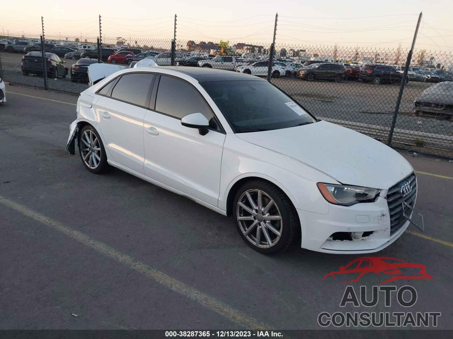 AUDI A3 2016 - WAUA7GFF5G1033582