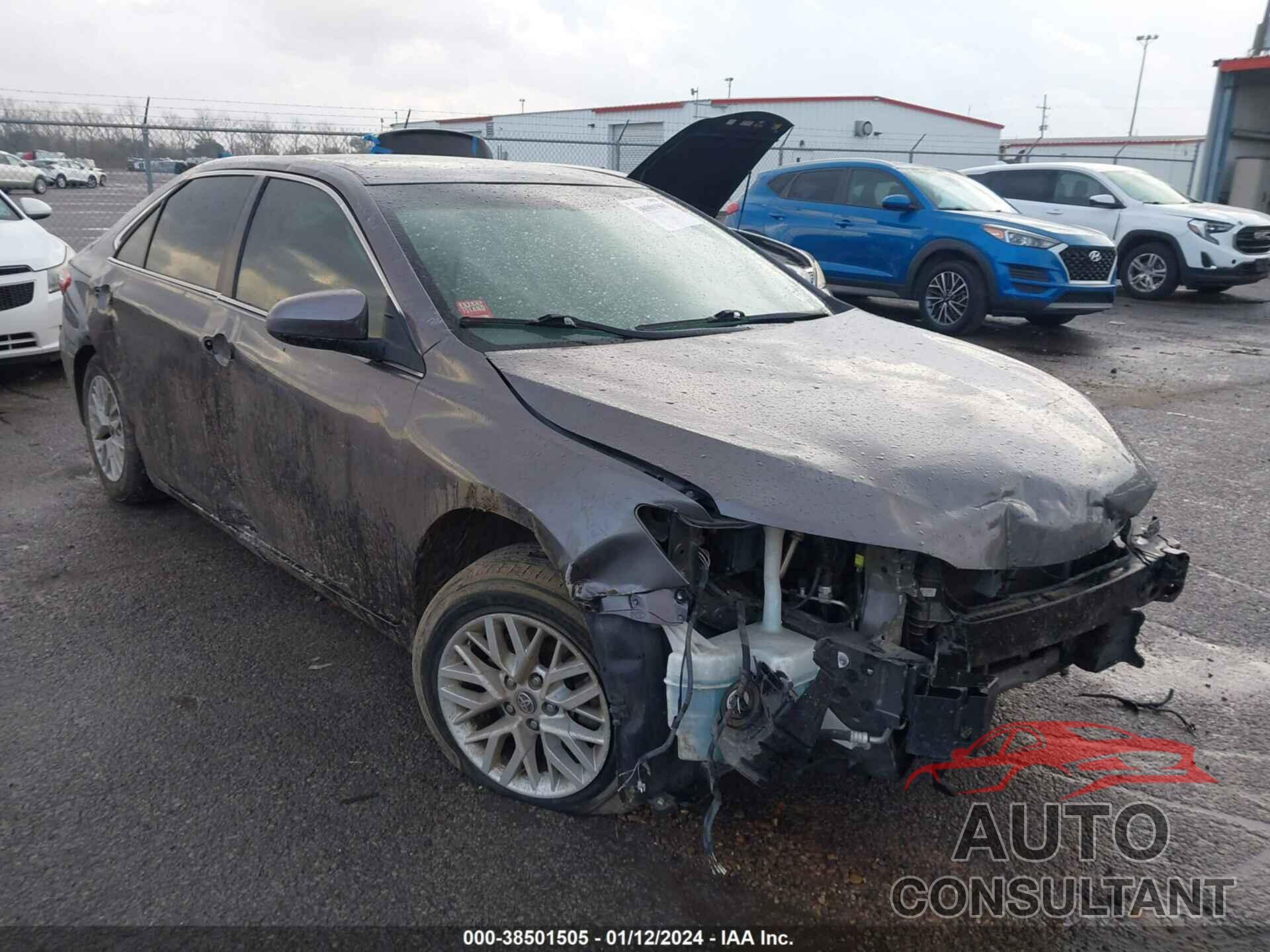 TOYOTA CAMRY 2016 - 4T1BF1FK6GR547250