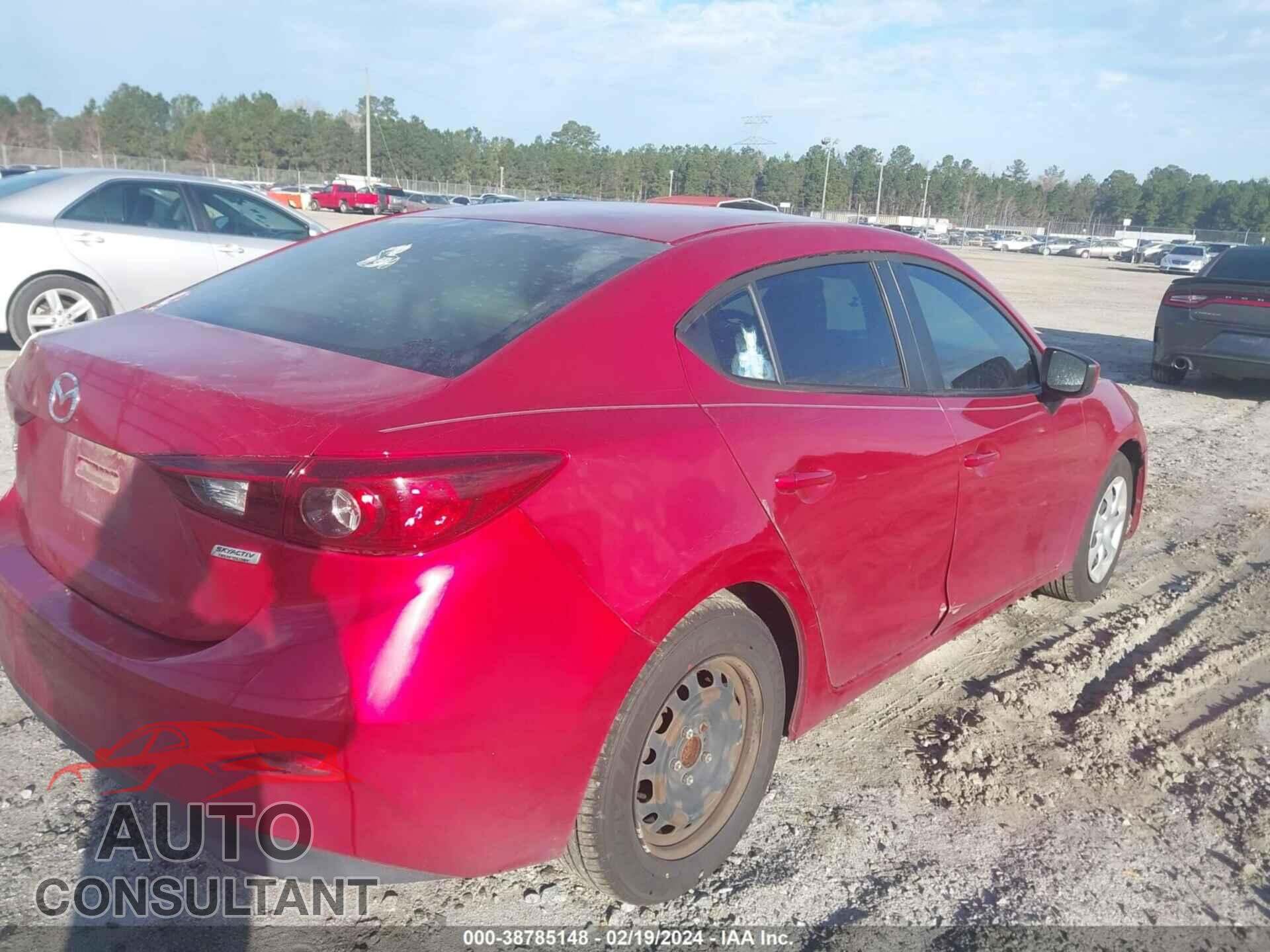 MAZDA 3 2018 - 3MZBN1U73JM190041