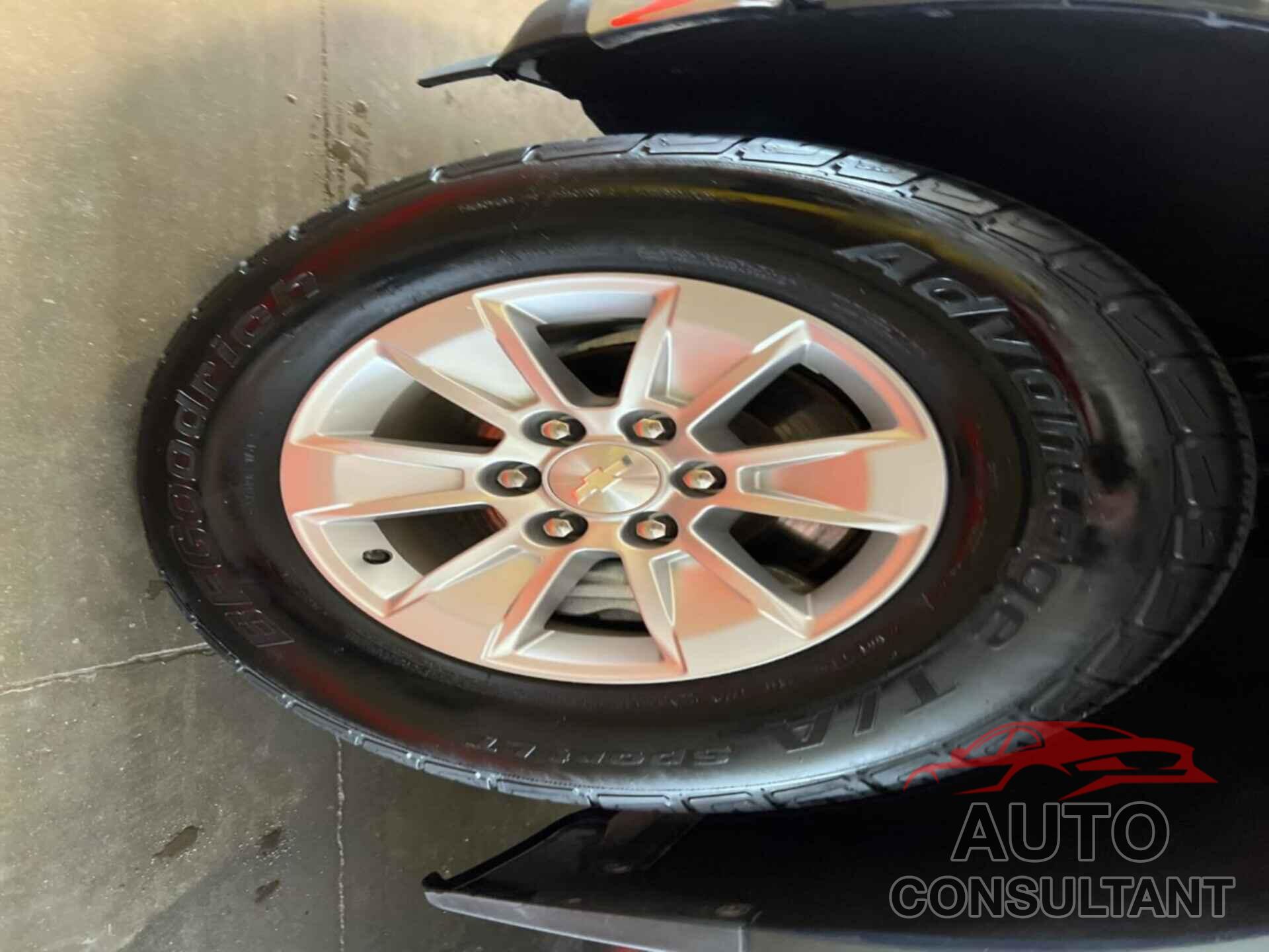 CHEVROLET SILVERADO 1500 2019 - 3GCPWCEK9KG192946