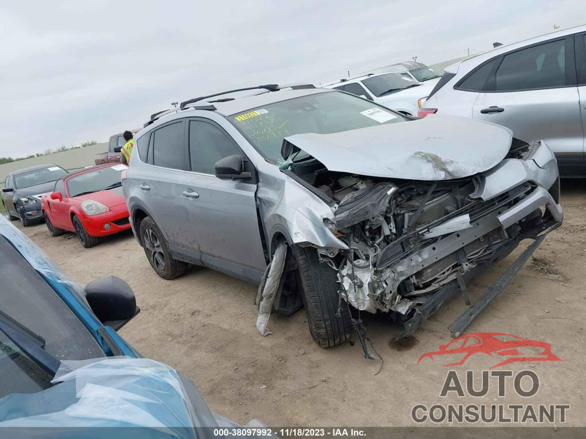 TOYOTA RAV4 2017 - 2T3ZFREV8HW351938