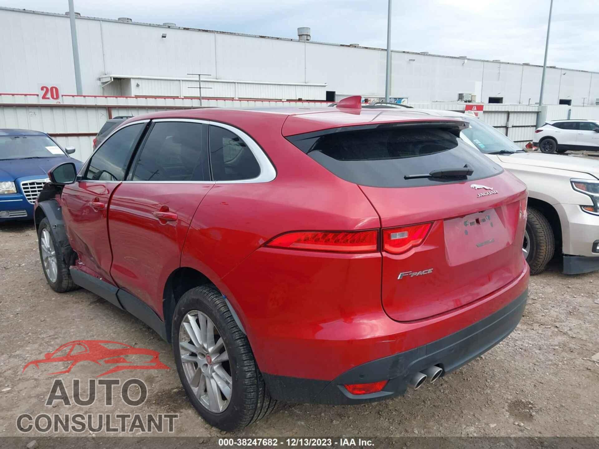 JAGUAR F-PACE 2017 - SADCK2BN7HA086106