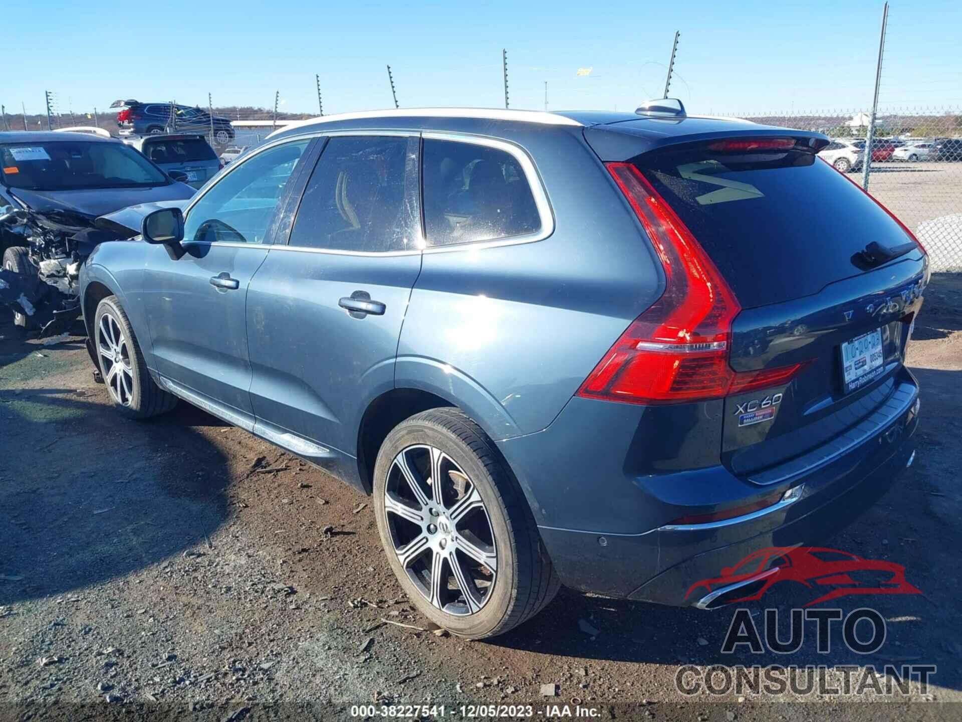 VOLVO XC60 2021 - YV4102RL3M1710343