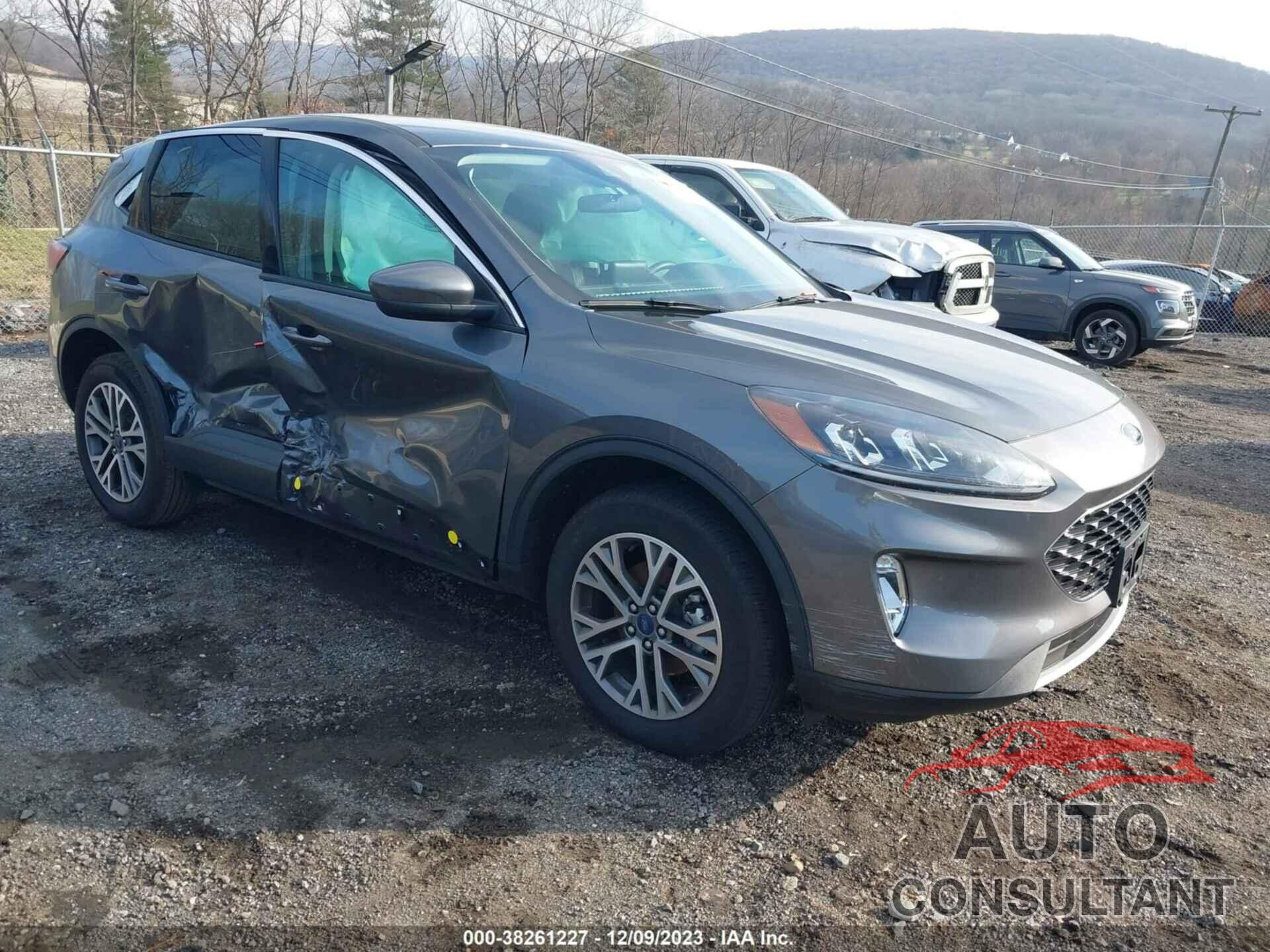 FORD ESCAPE 2022 - 1FMCU9H94NUA02998