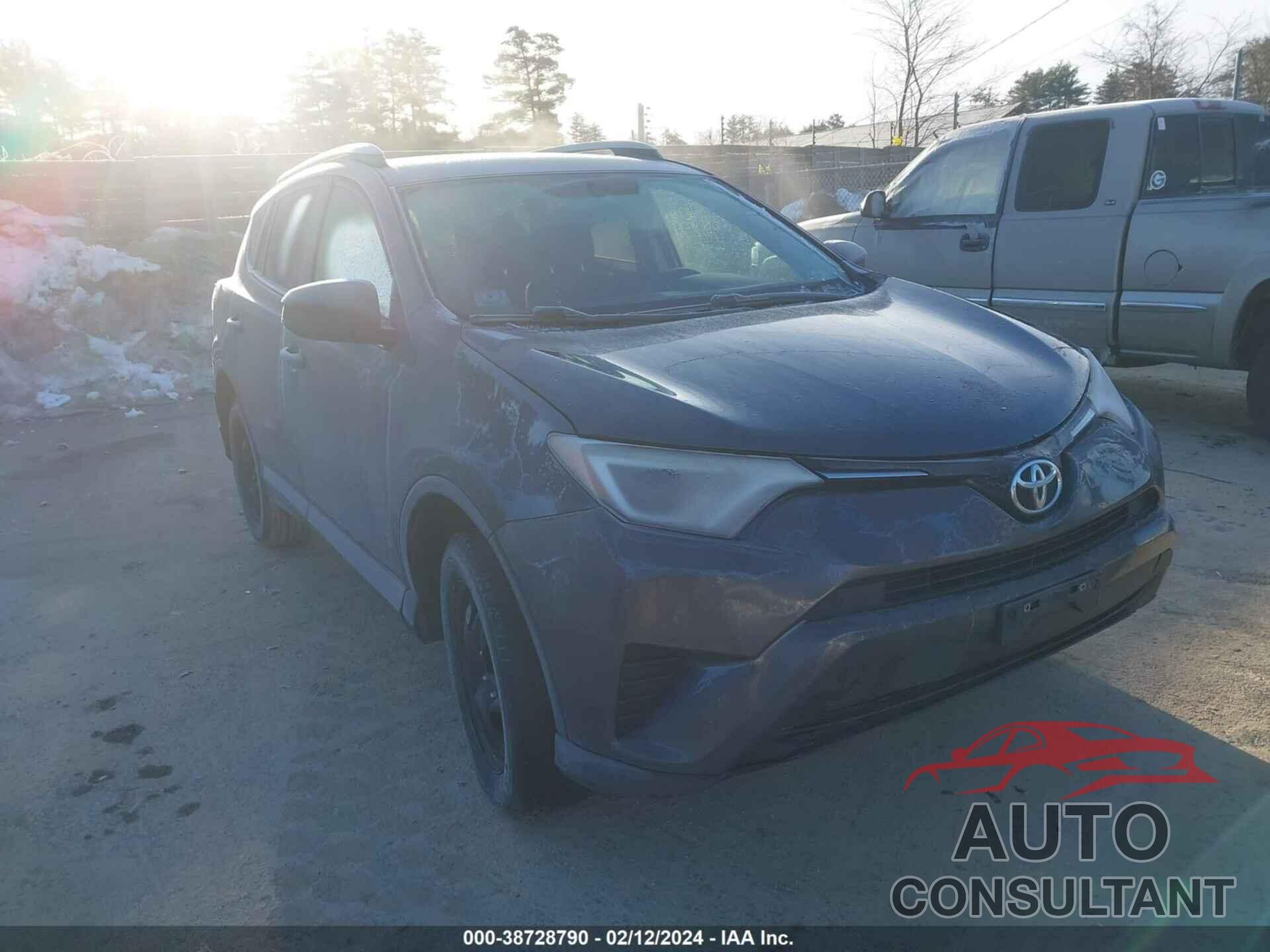 TOYOTA RAV4 2016 - JTMBFREV9GJ094951