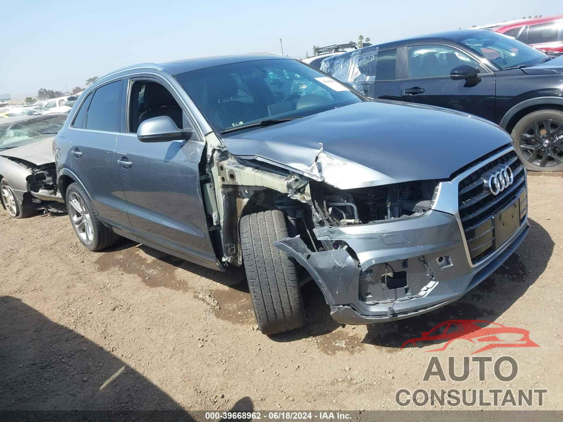 AUDI Q3 2017 - WA1HCCFS3HR000290