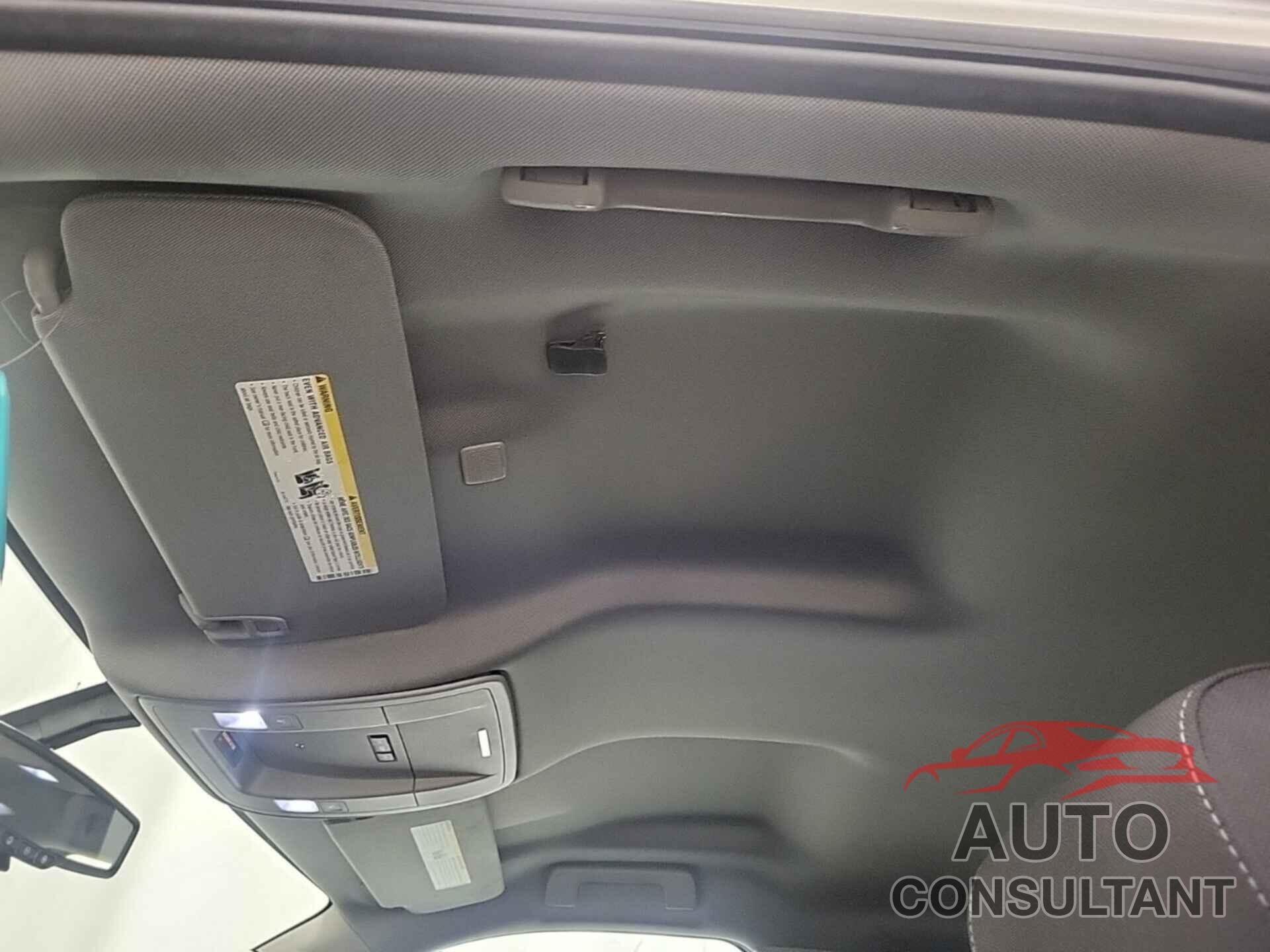 CHEVROLET SILVERADO 1500 2018 - 3GCPCREC4JG243787