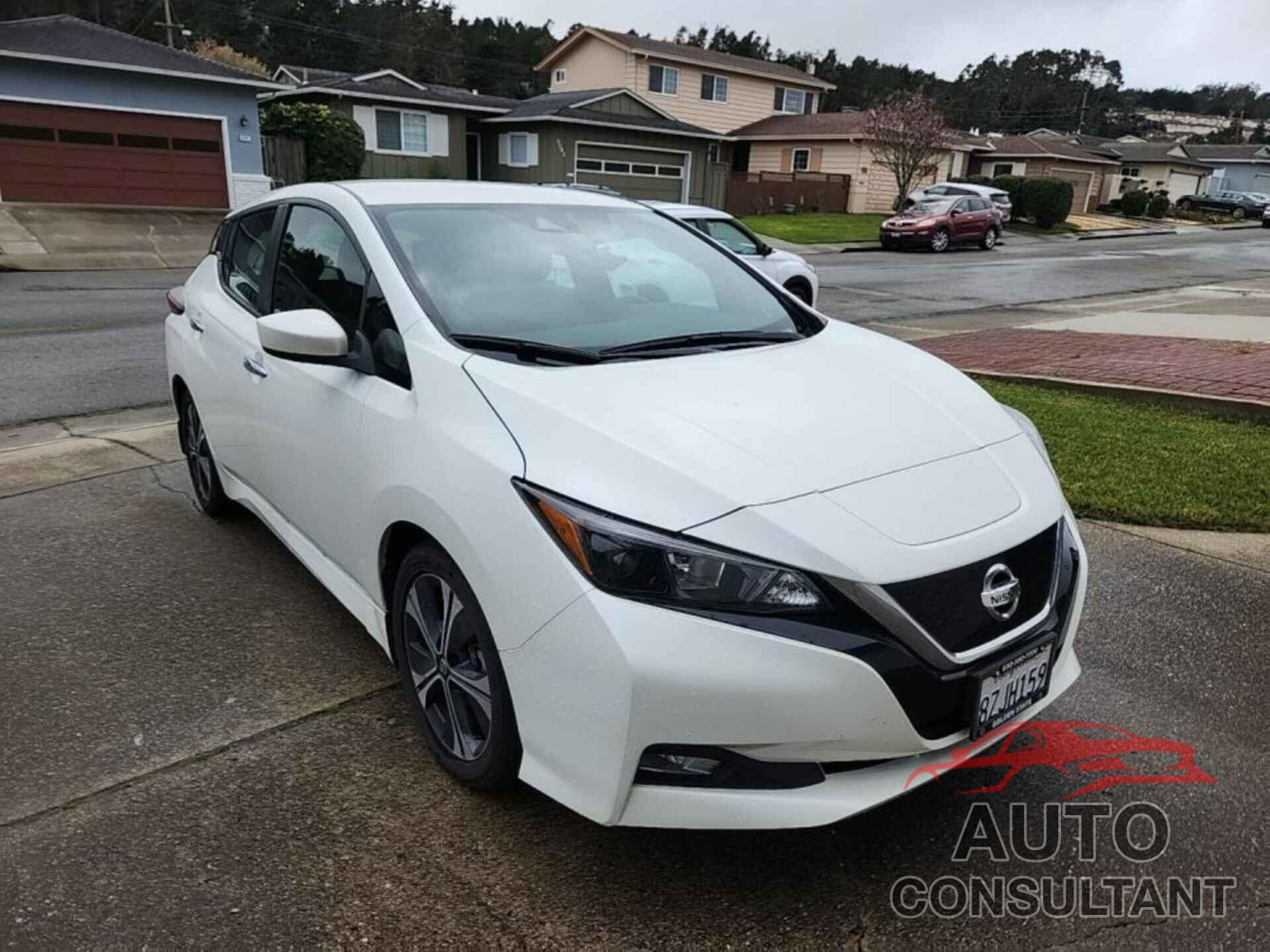 NISSAN LEAF 2022 - 1N4AZ1CV5NC554315