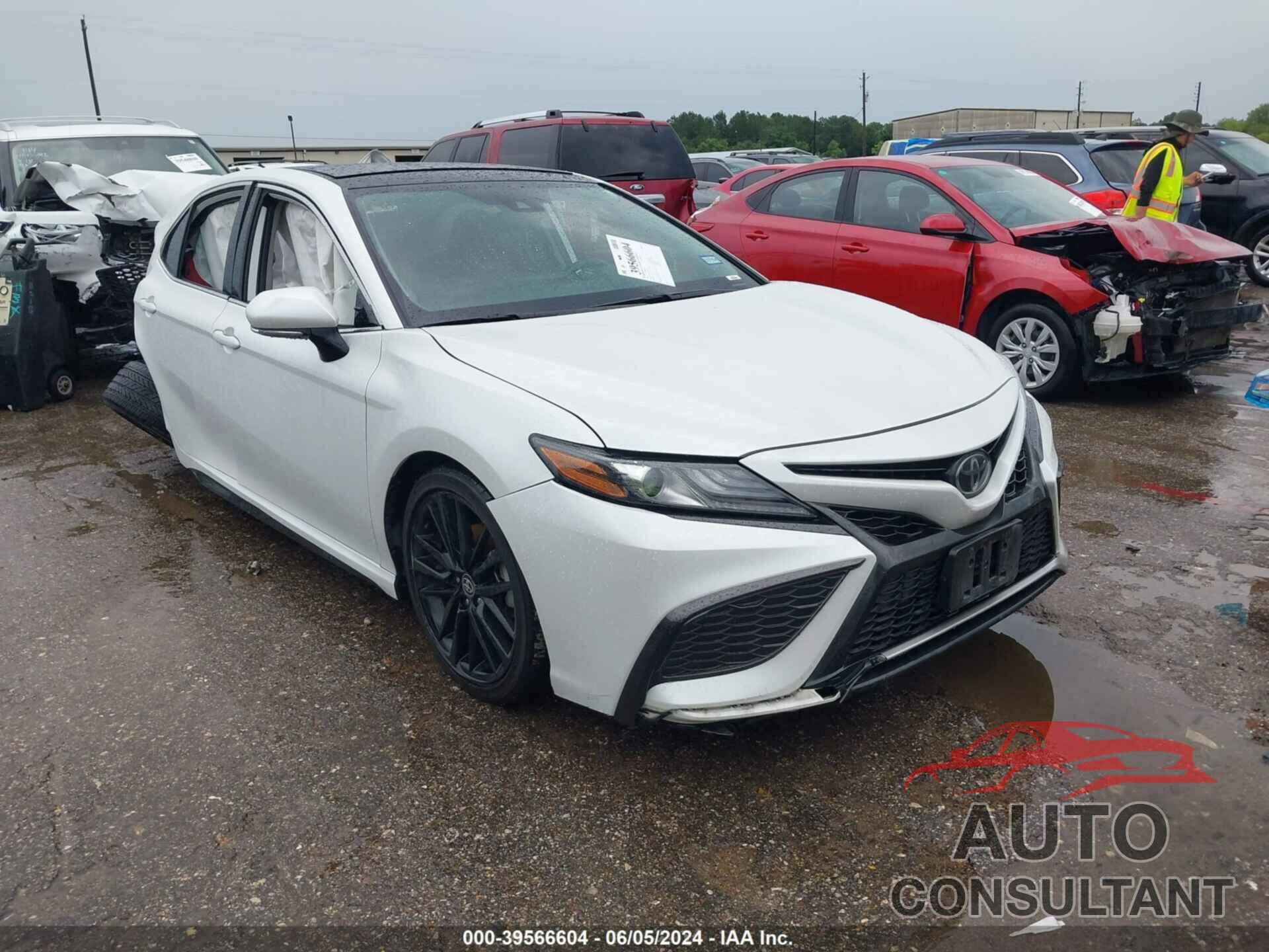 TOYOTA CAMRY 2021 - 4T1K61AKXMU483200