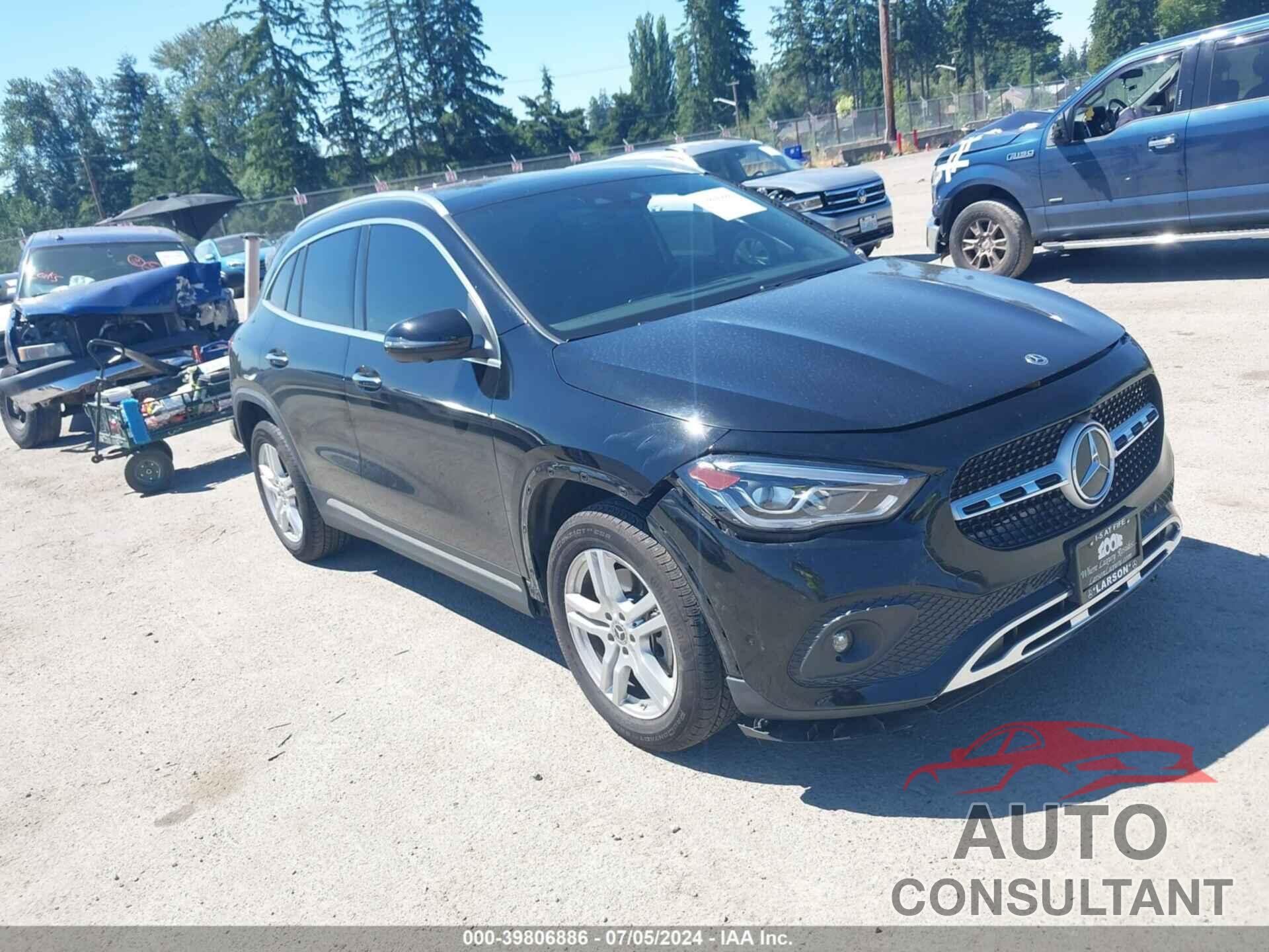 MERCEDES-BENZ GLA 250 2023 - W1N4N4HB6PJ452306