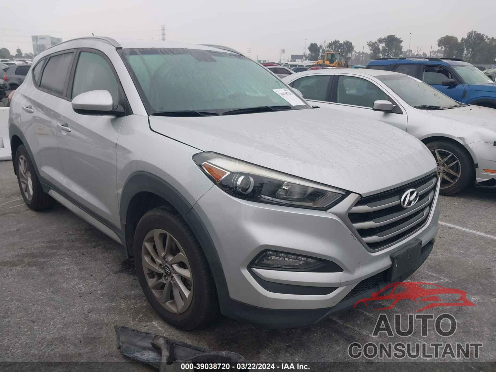 HYUNDAI TUCSON 2017 - KM8J33A42HU533241