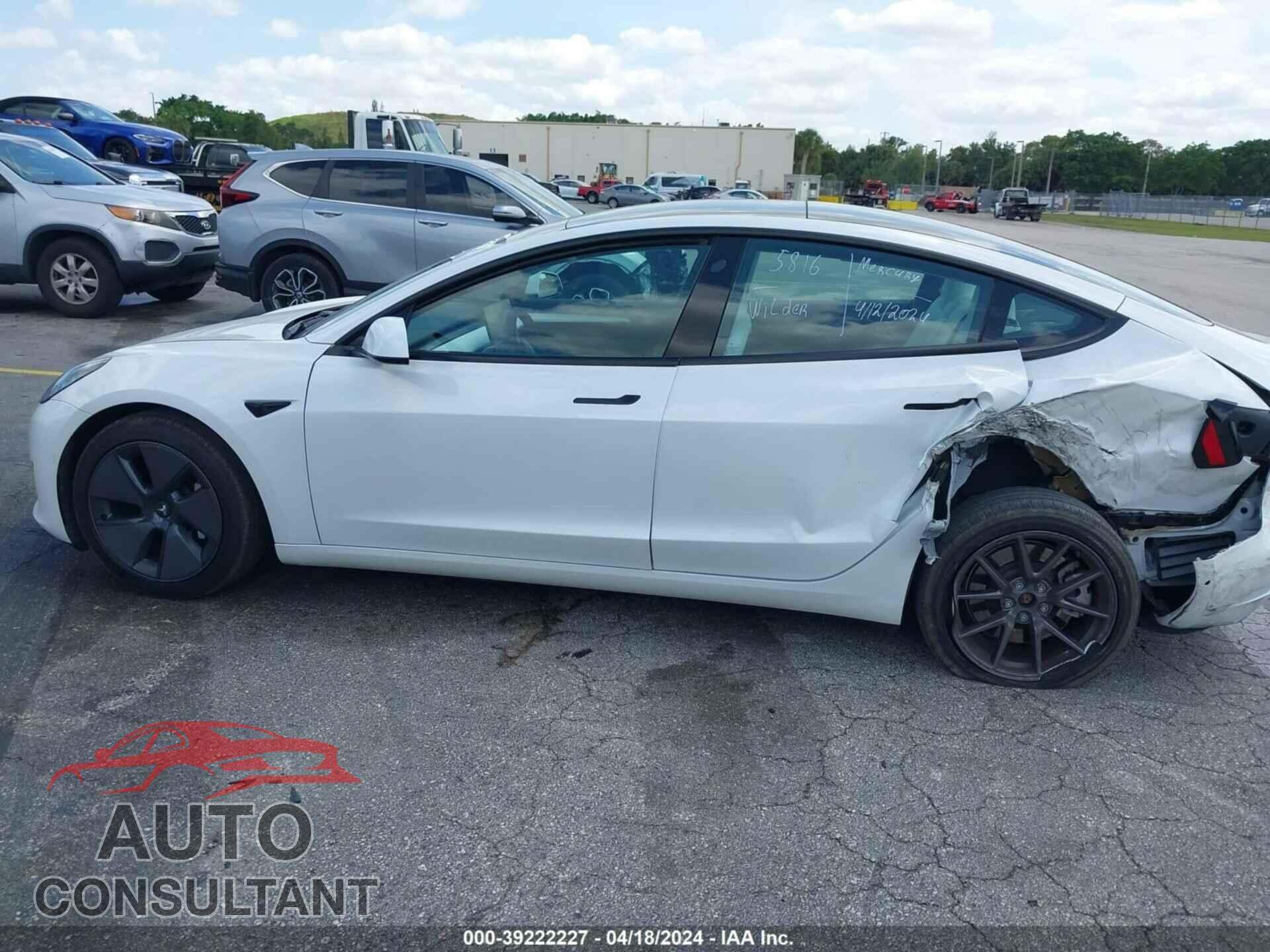 TESLA MODEL 3 2021 - 5YJ3E1EB5MF026423