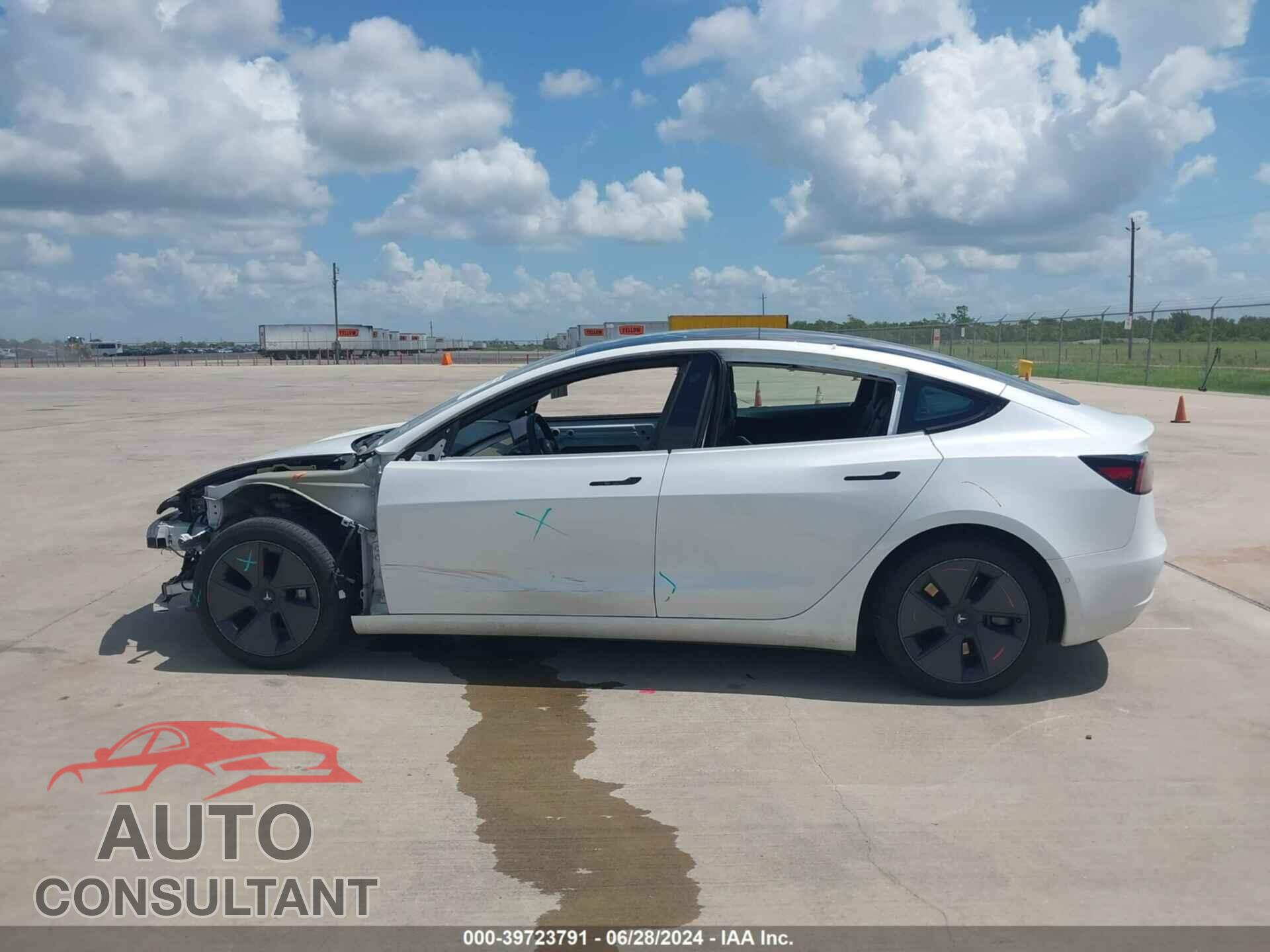 TESLA MODEL 3 2021 - 5YJ3E1EA2MF060603