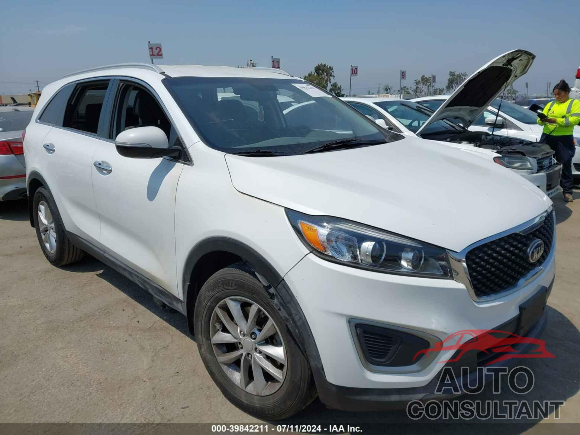 KIA SORENTO 2016 - 5XYPG4A37GG102586